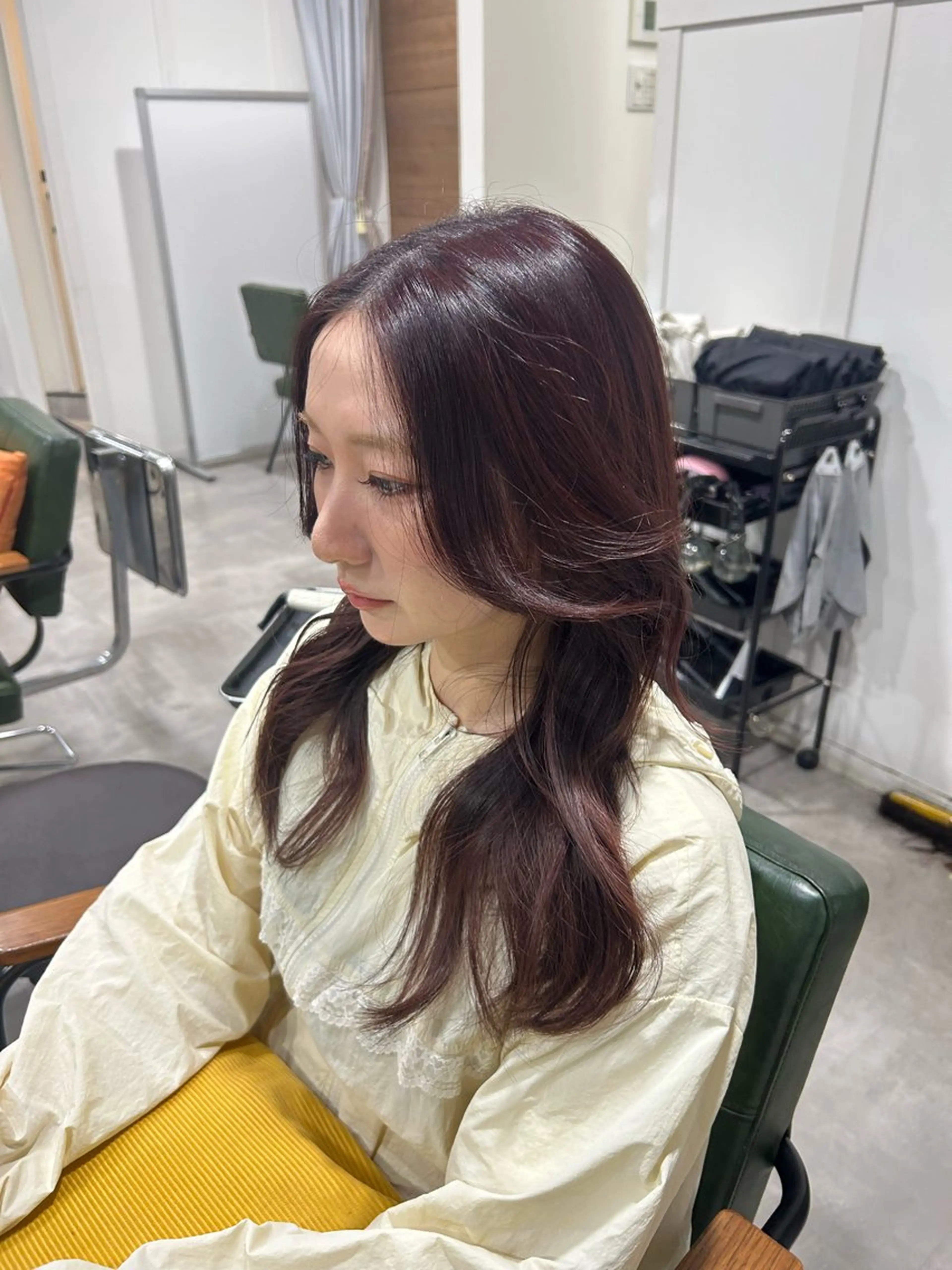 カラー kanae🫧 ｜透明感カラー｜平尾のヘアスタイル