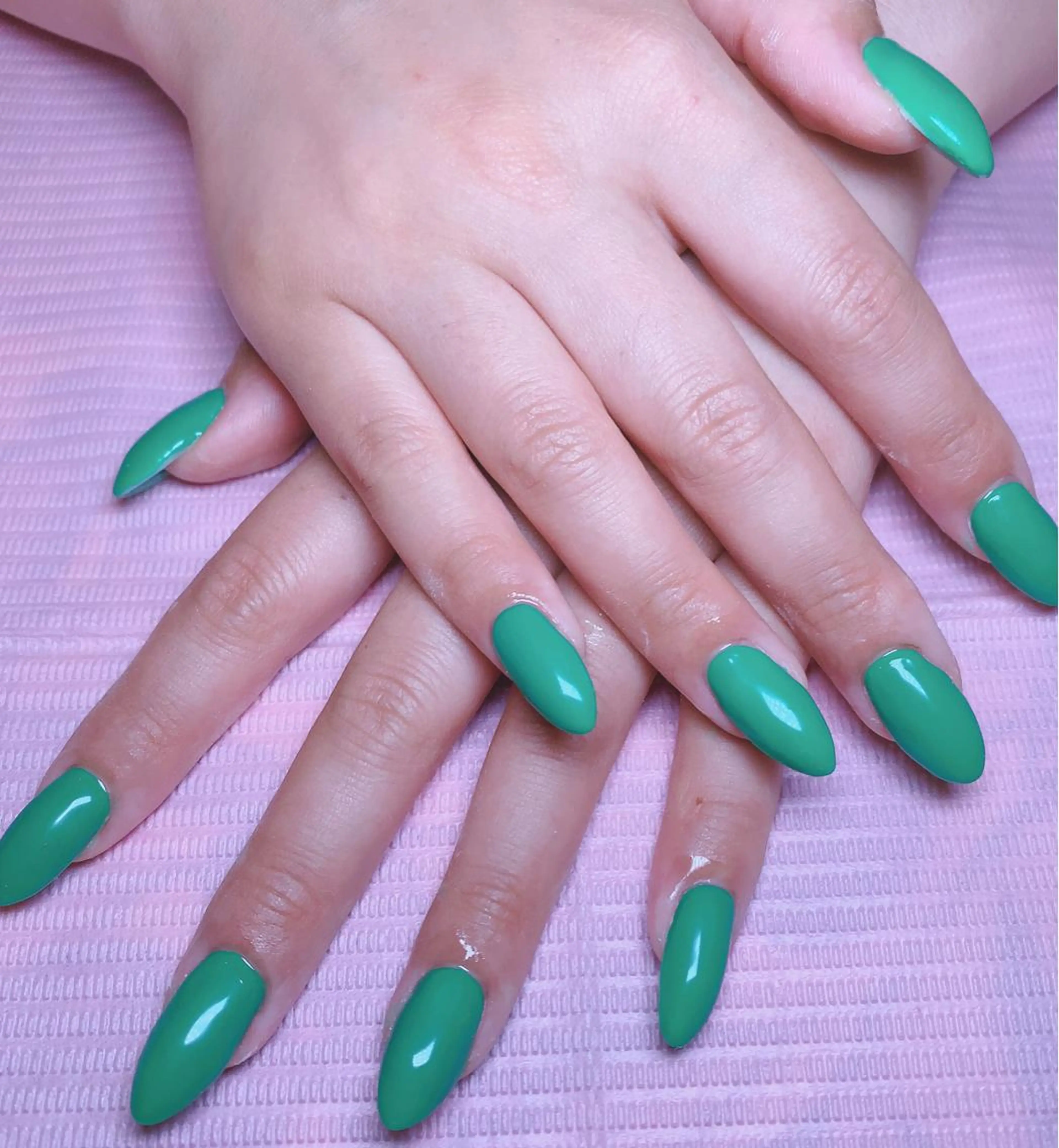 ネイル スカルプネイル miu miu大塚店所属・miu miuのネイルデザイン