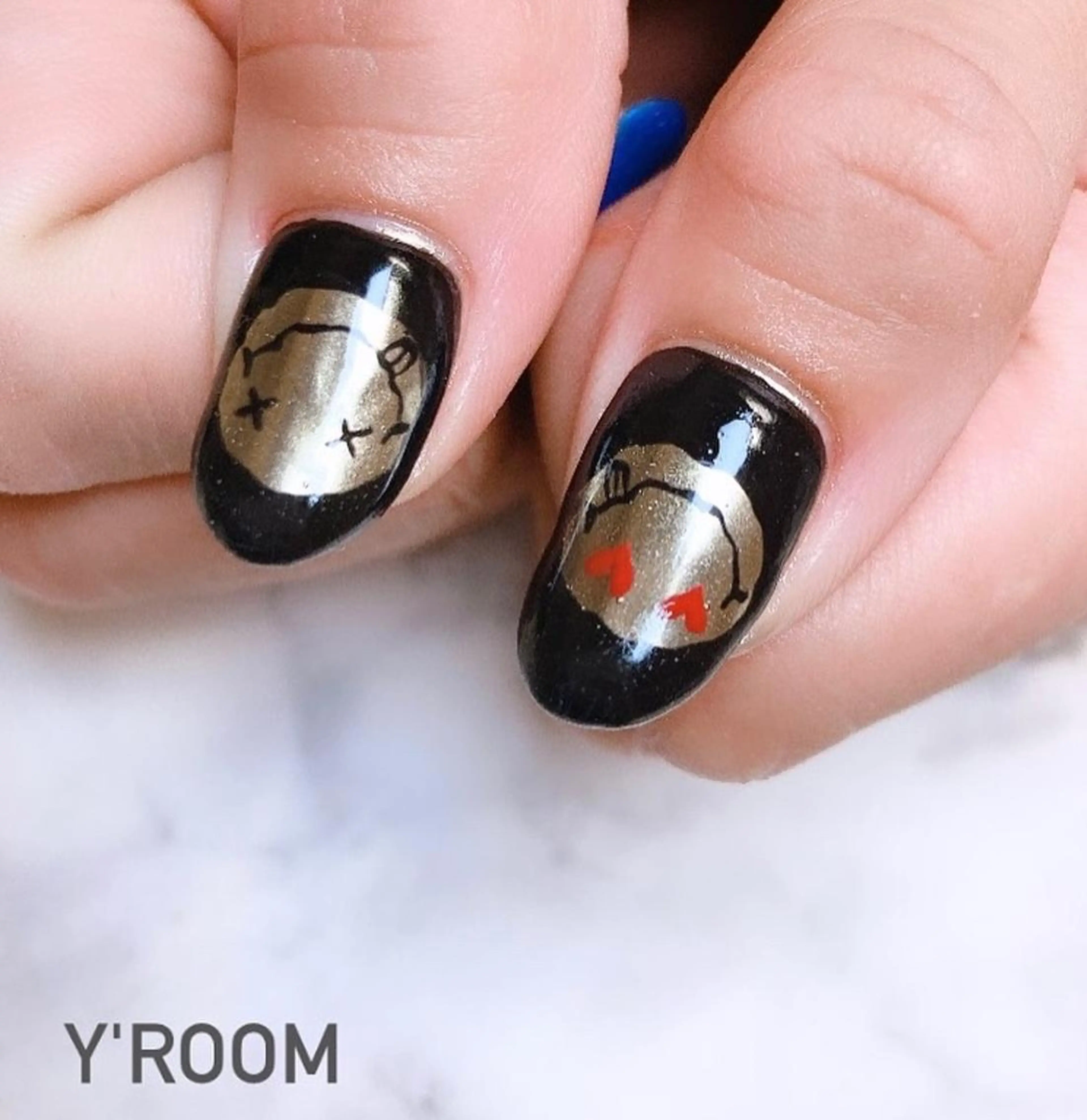 ネイル オーロラネイル フラッシュネイル フットネイル ジェルネイル 氷ネイル・うるうるネイル ハンドネイル YUKA （ネイリスト）のネイルデザイン