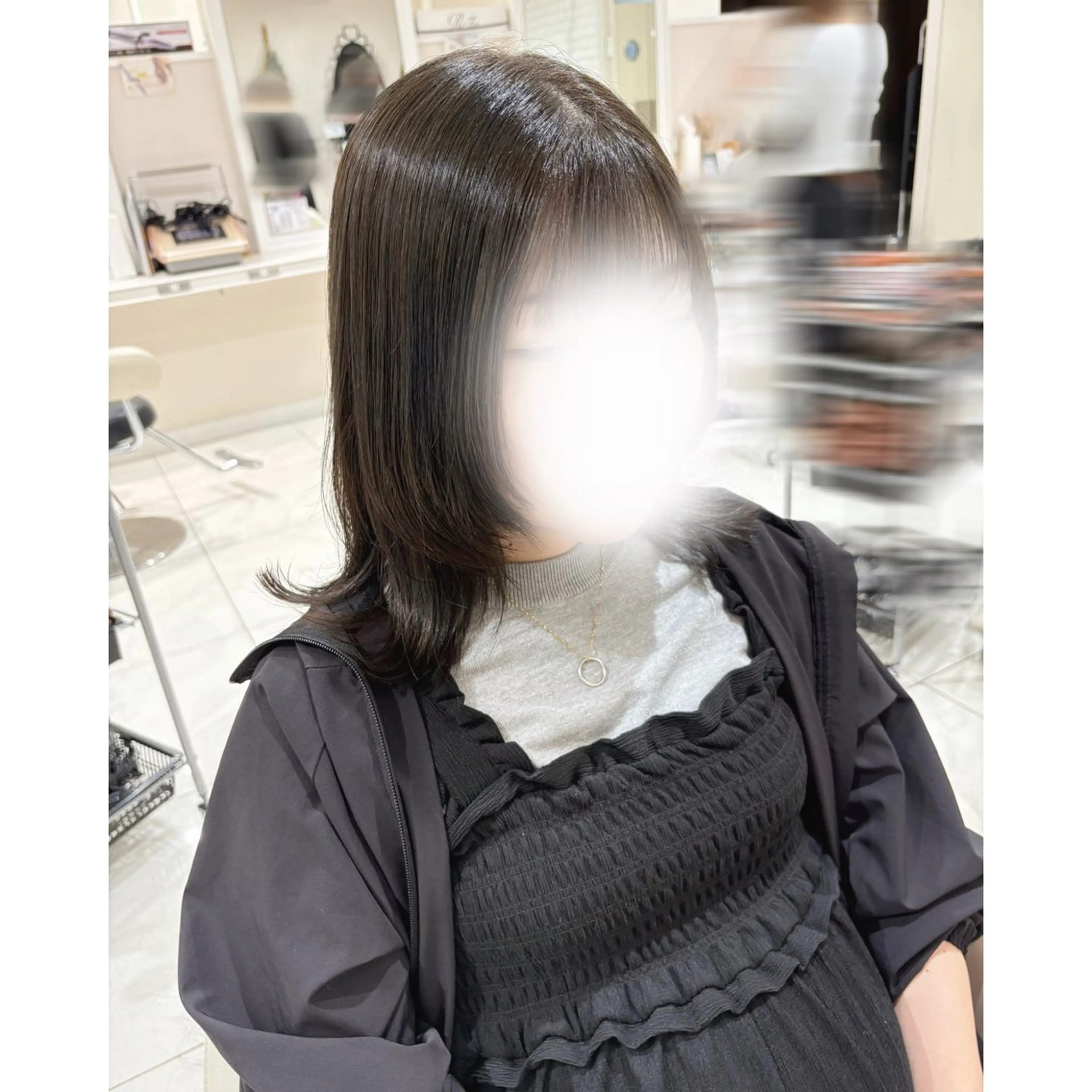 セミロング カラー ヘアアレンジ 韓国ヘア 🎀中川綾乃🎀のヘアスタイル