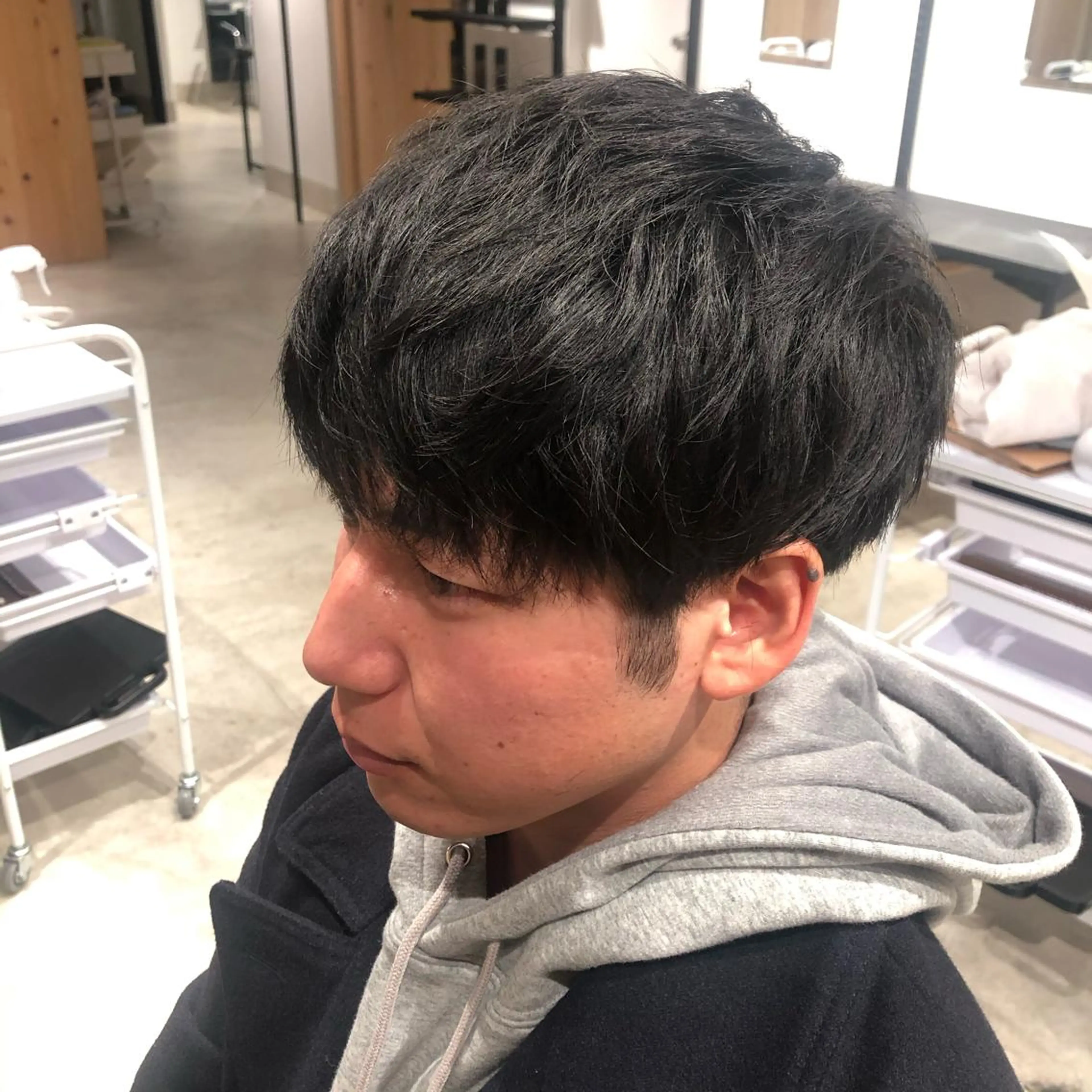 ショート カラー パーマ ヘアアレンジ メンズ パーソナルカラー合わ せたカラー🤍なつみのヘアスタイル