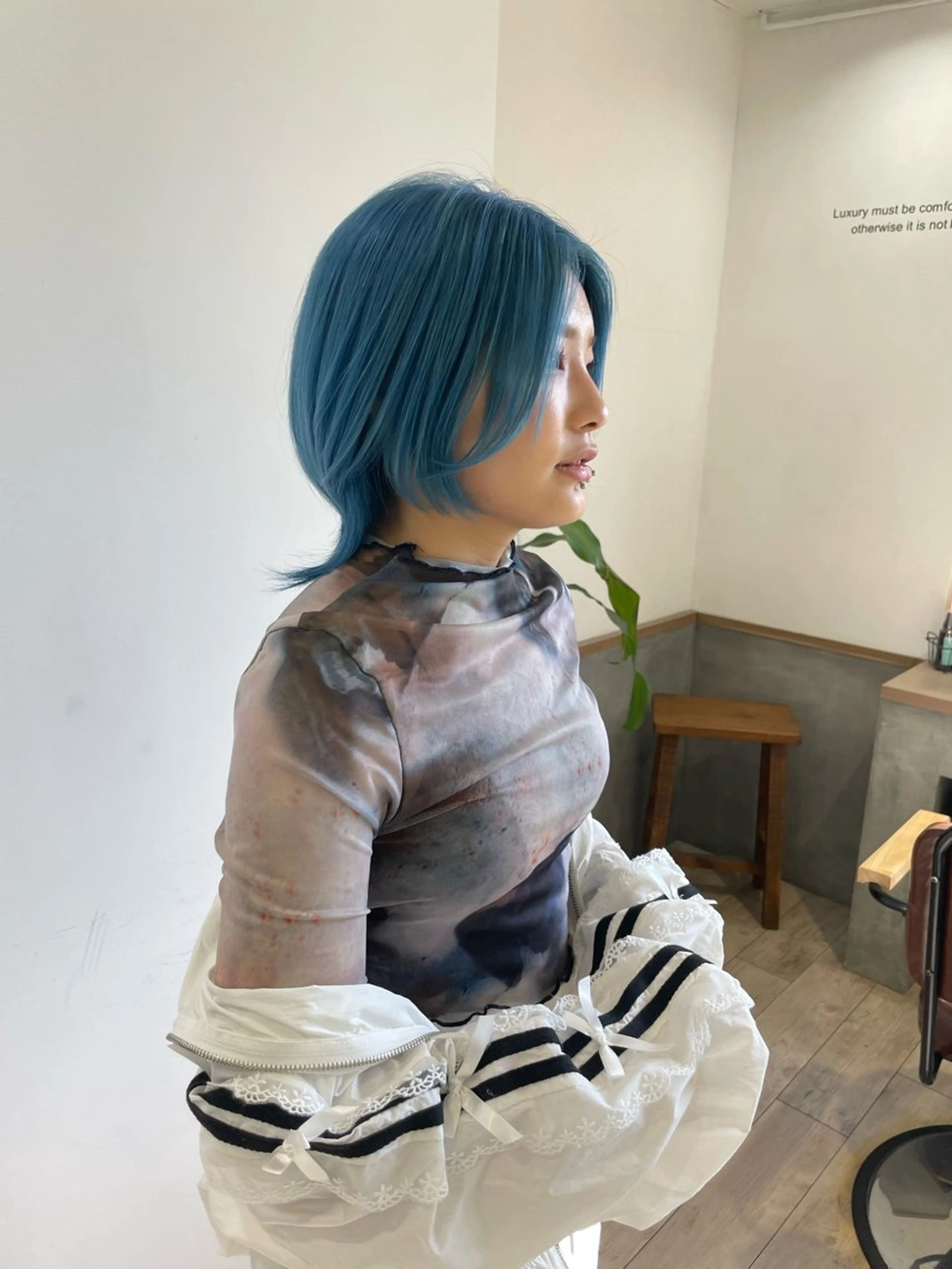 カラー 川村 諒のヘアスタイル