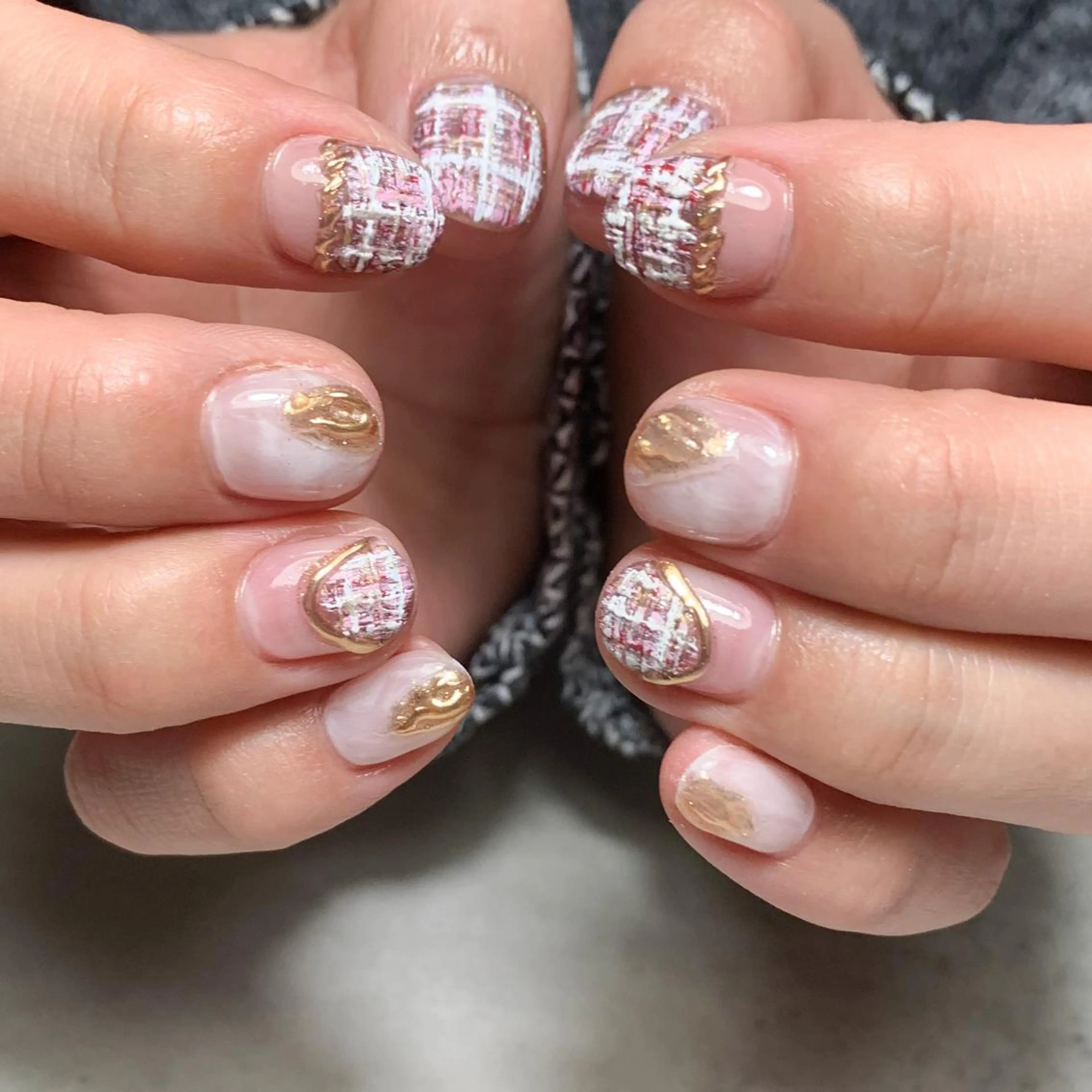 ネイル atelier　FIORITURA所属・FIORITURA aiのネイルデザイン