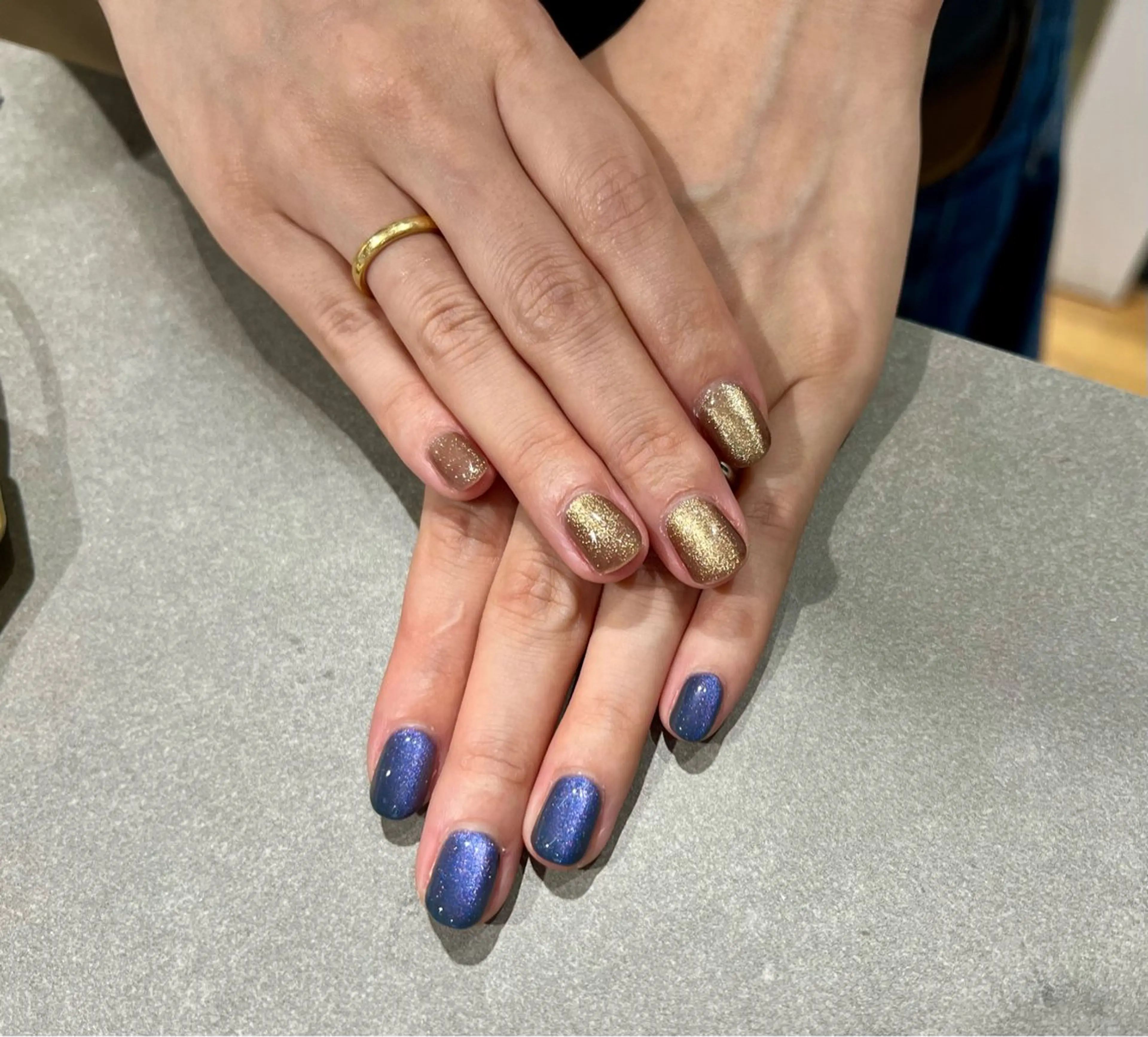 ネイル マグネットネイル ＆robe銀座 🪽tsuki🪽のネイルデザイン