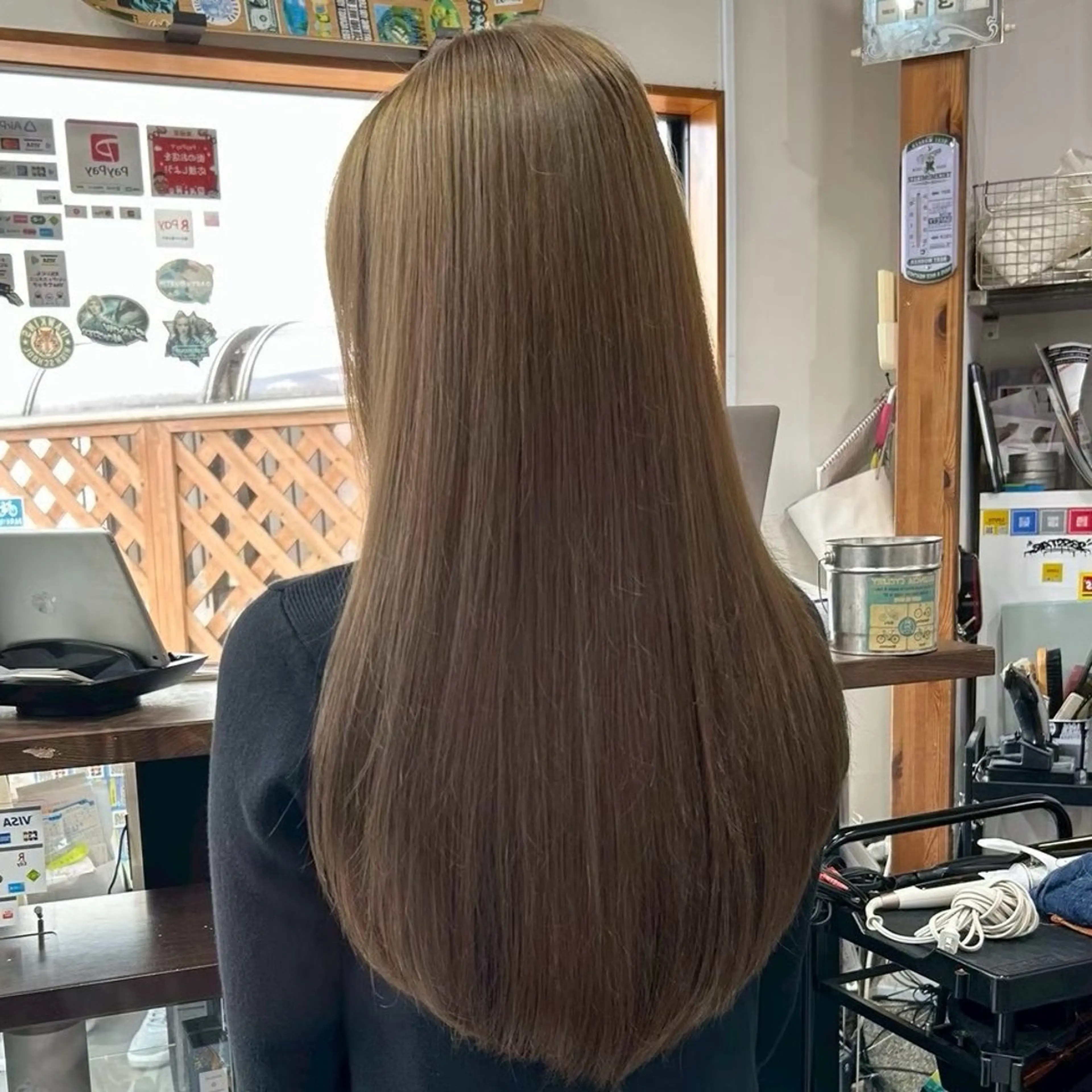 カラー ヘアカラー ★カラー特化★ ハイトーン★もみじのヘアスタイル