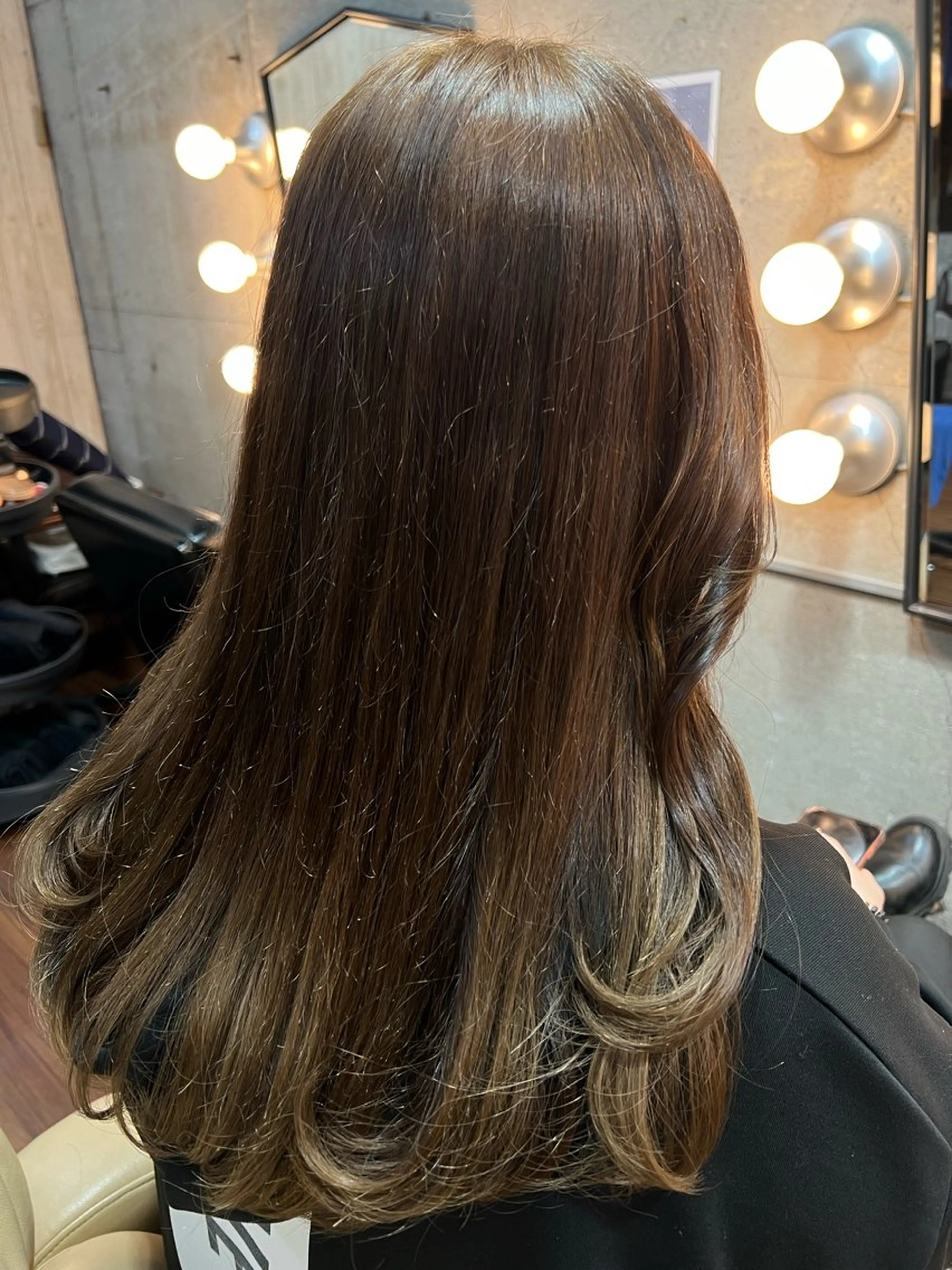 セミロング M.Fe's はるな 🖤メンズカット募集のヘアスタイル