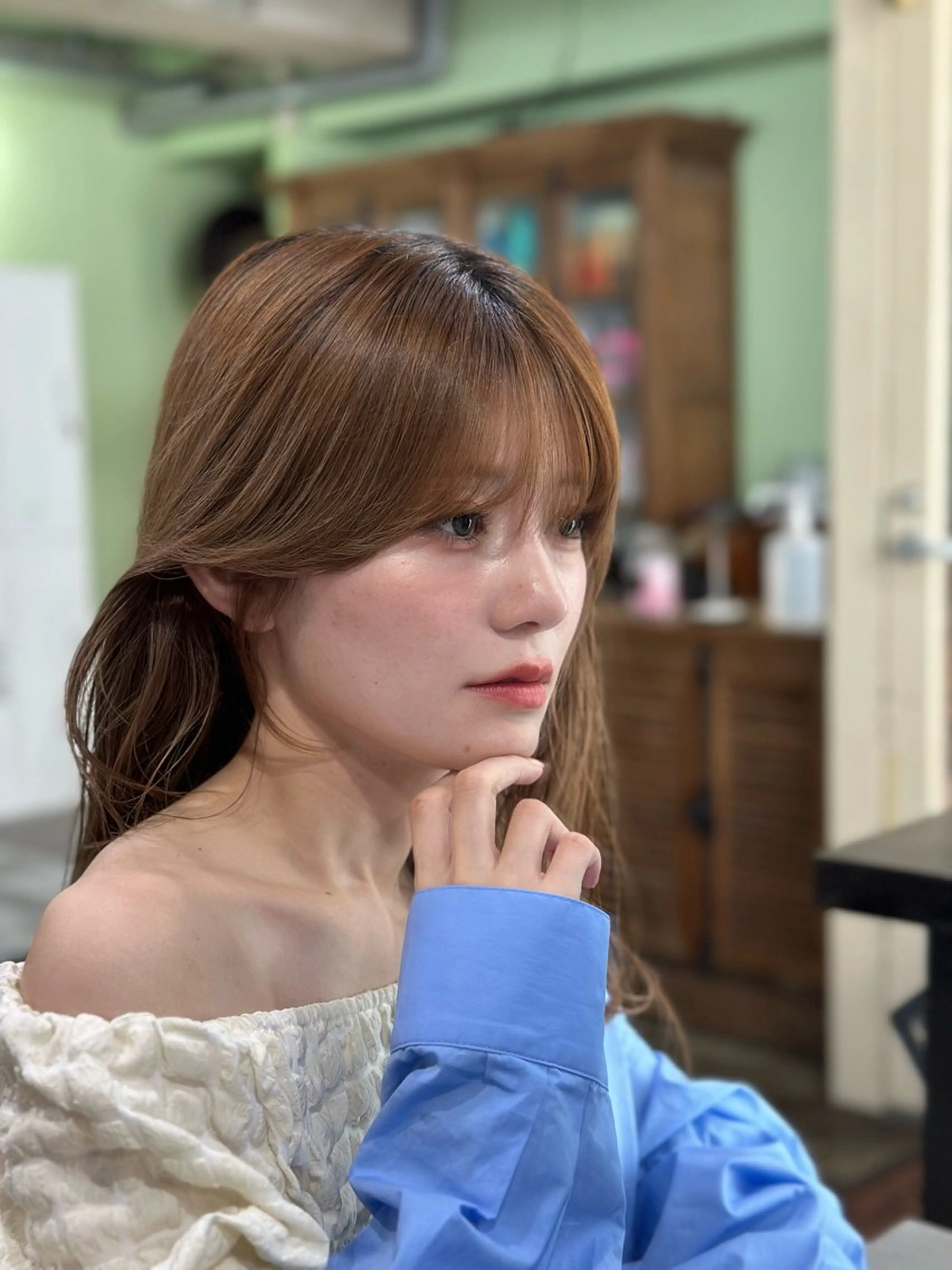 ミディアム カット yelm所属・🫒オリーブカラー ミディアムレイヤー✨のヘアスタイル