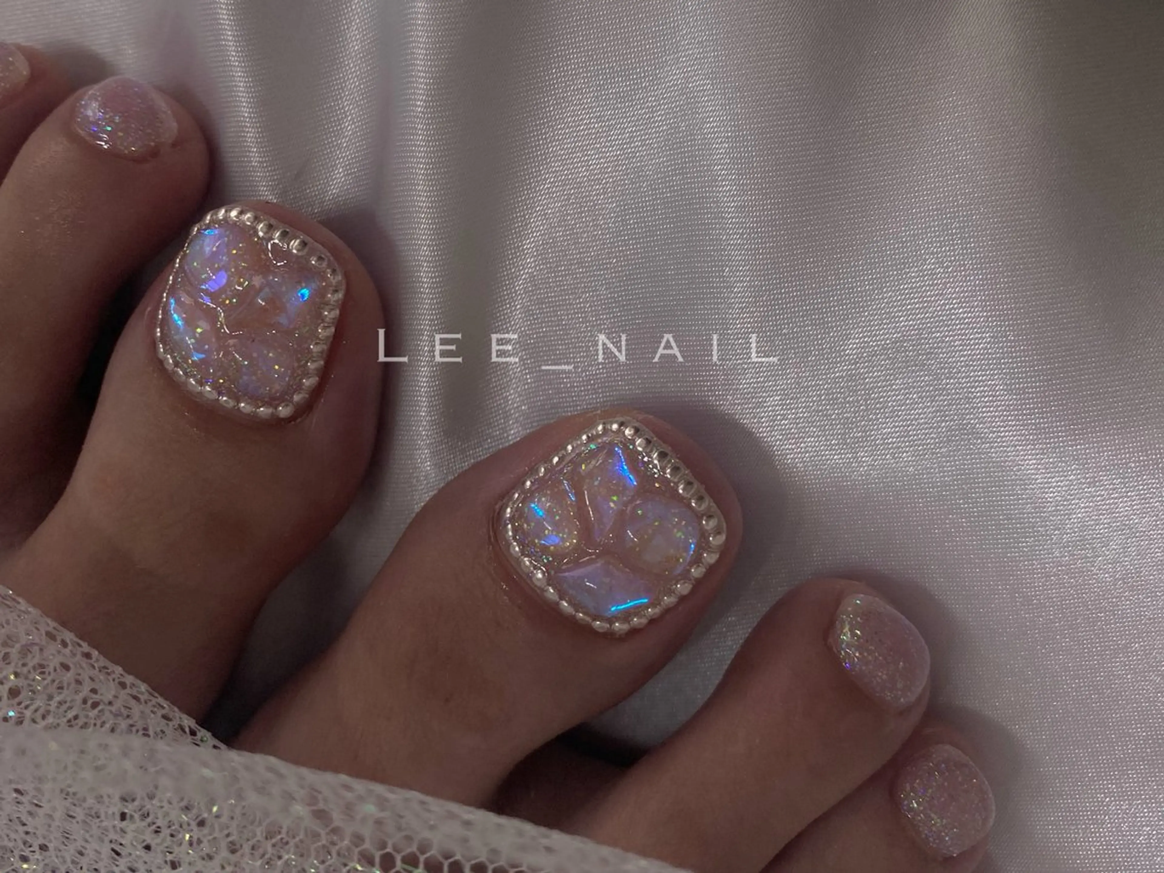 ネイル フットネイル キラキラネイル 韓国ネイル フットネイル Lee_ nailのネイルデザイン