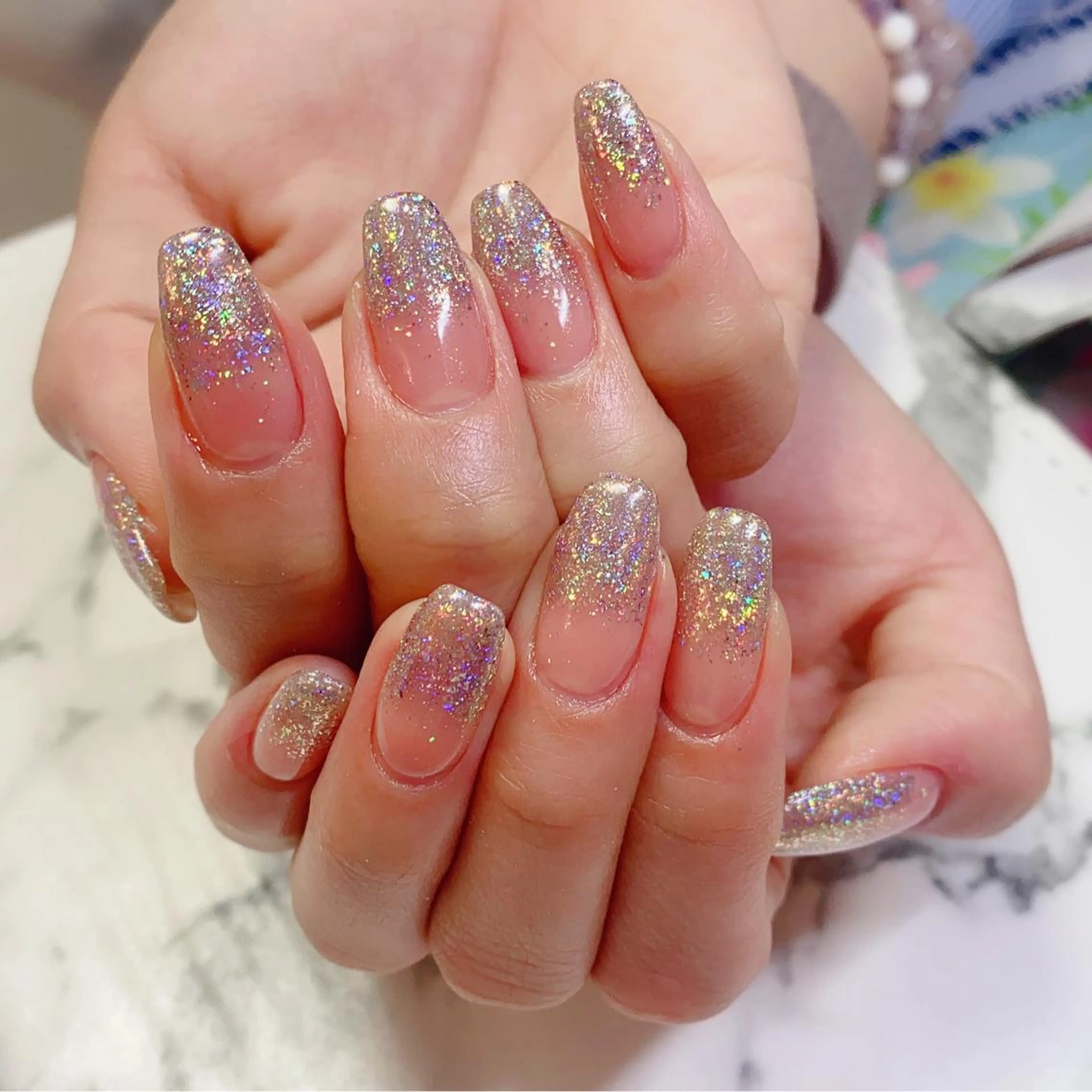 ロング カラー ネイル グラデーションカラー ユニコーンカラー グラデーション Q Free nailsのネイルデザイン