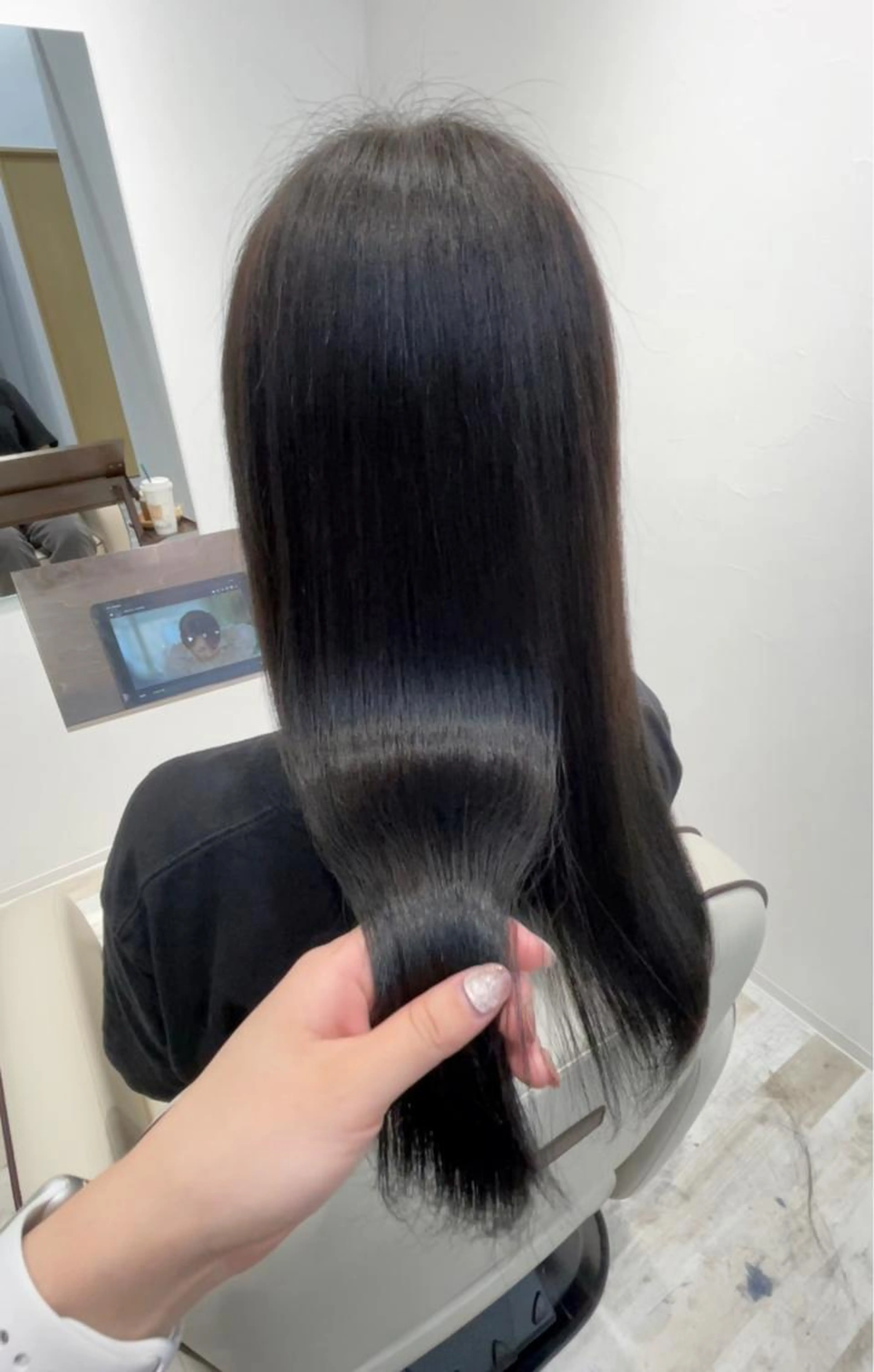 カット+縮毛矯正+Aujuaトリートメントの写真