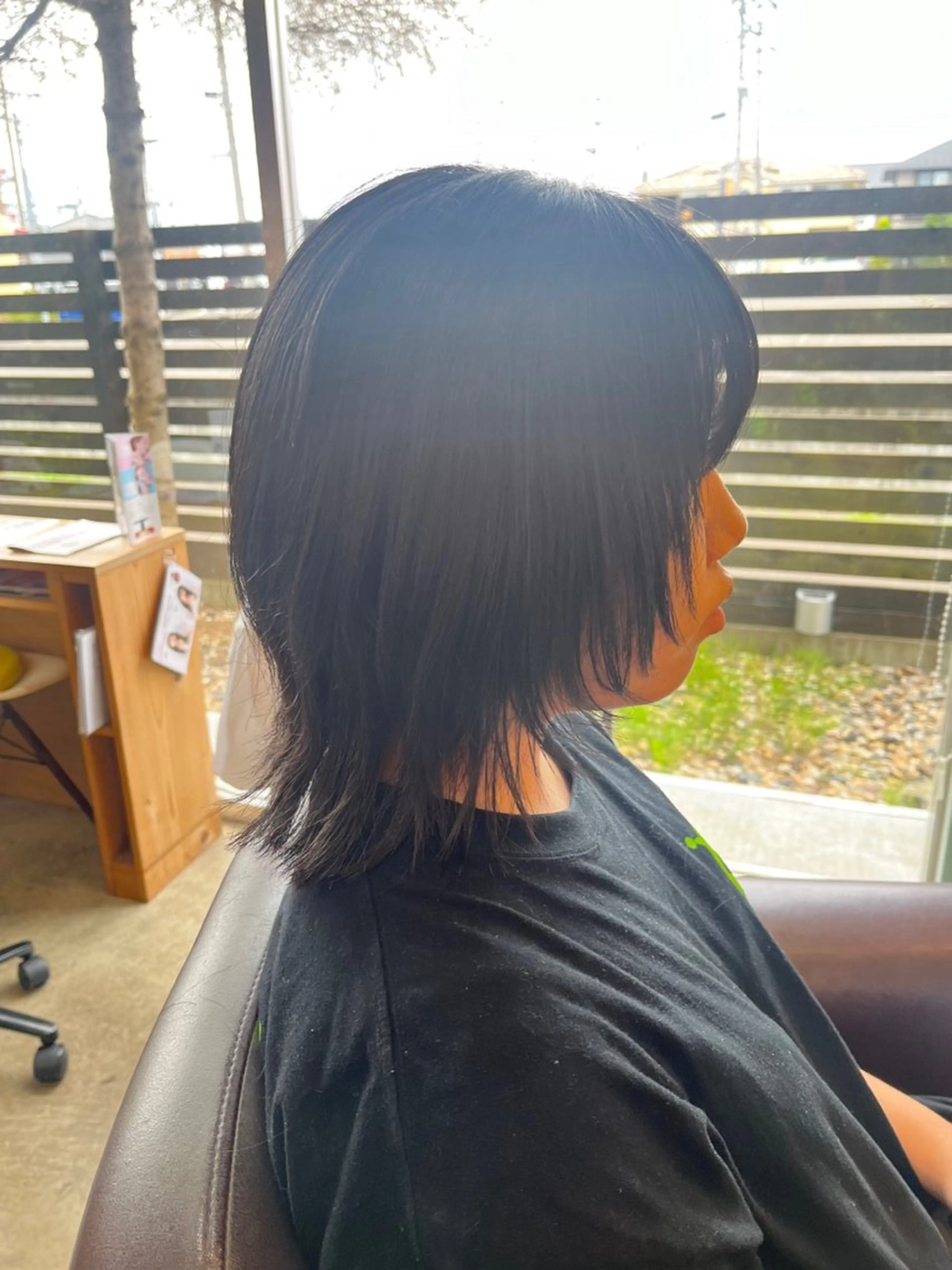 ミディアム ウルフカット TAKAHASHI REIKAのヘアスタイル