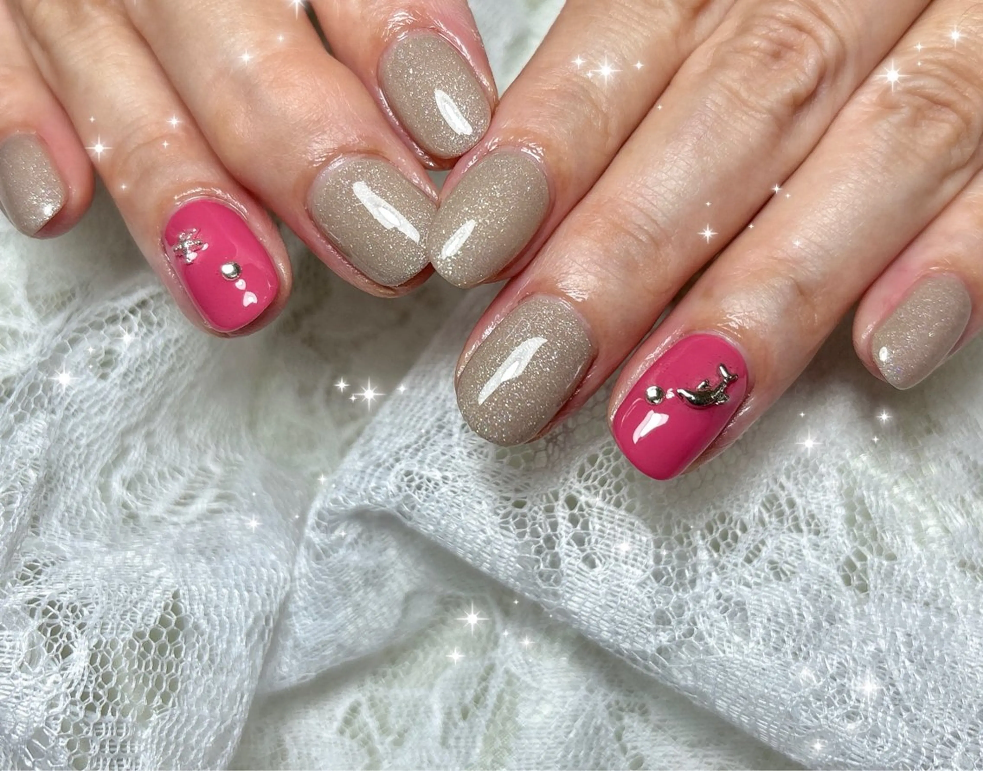 ネイル キラキラネイル ハンドネイル FLARE NAIL フレアネイルのネイルデザイン