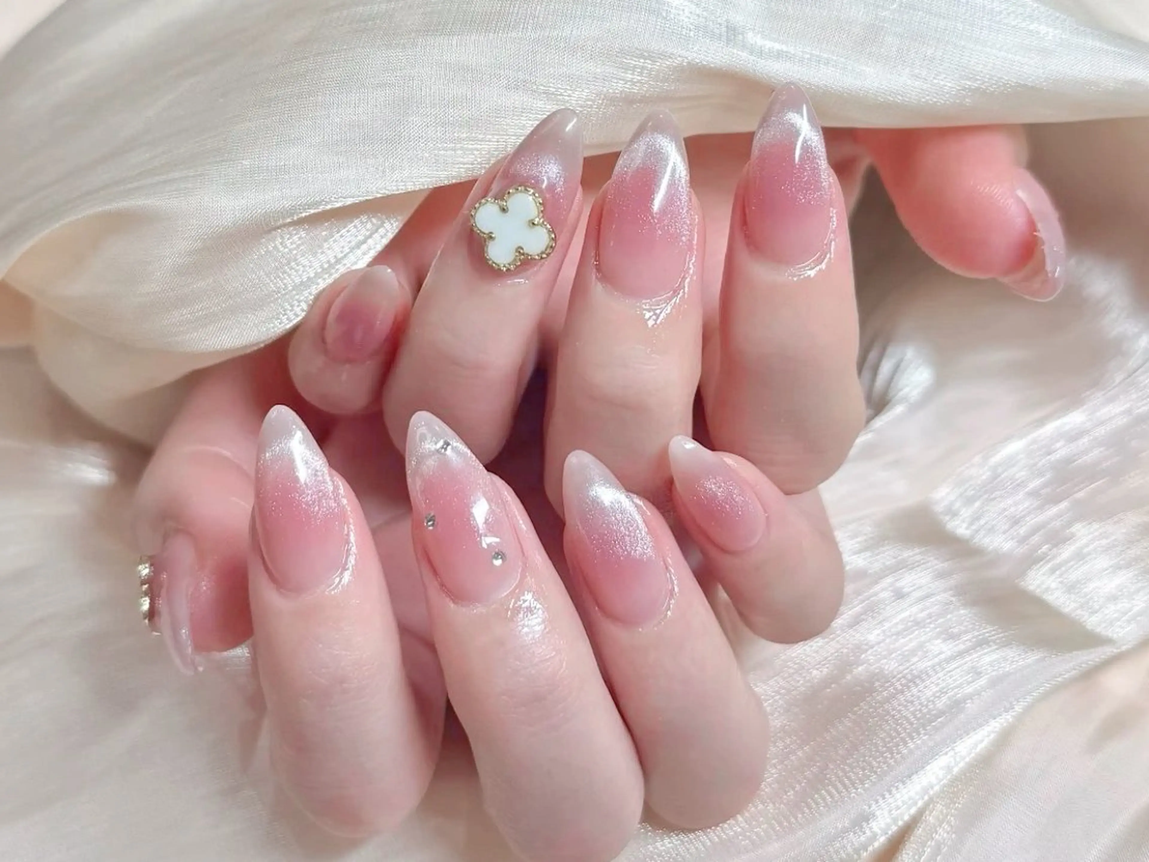 ネイル ハンドネイル 🎀YULI_ Nail 🎀新宿店のネイルデザイン