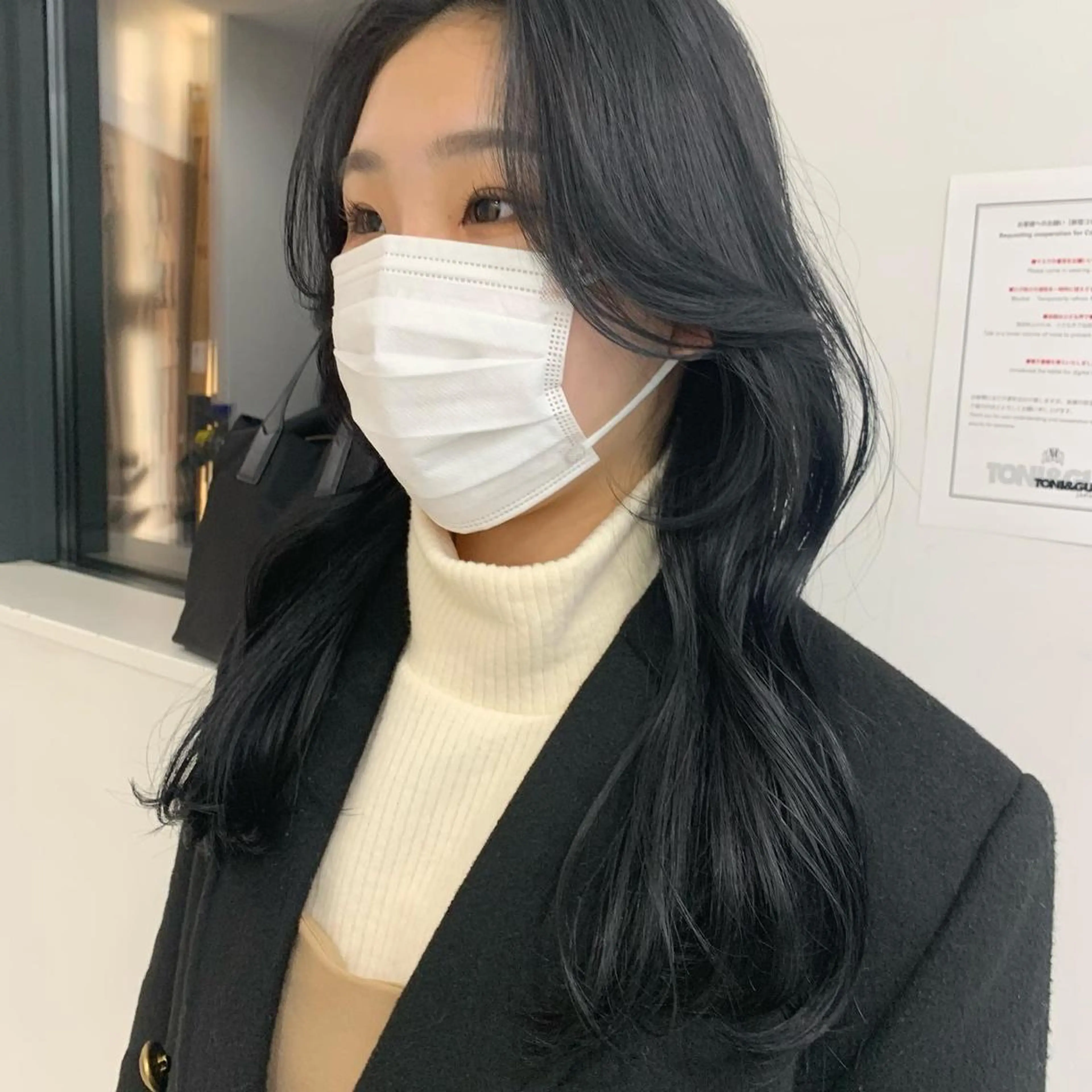 ロング カラー オチ ハナのヘアスタイル