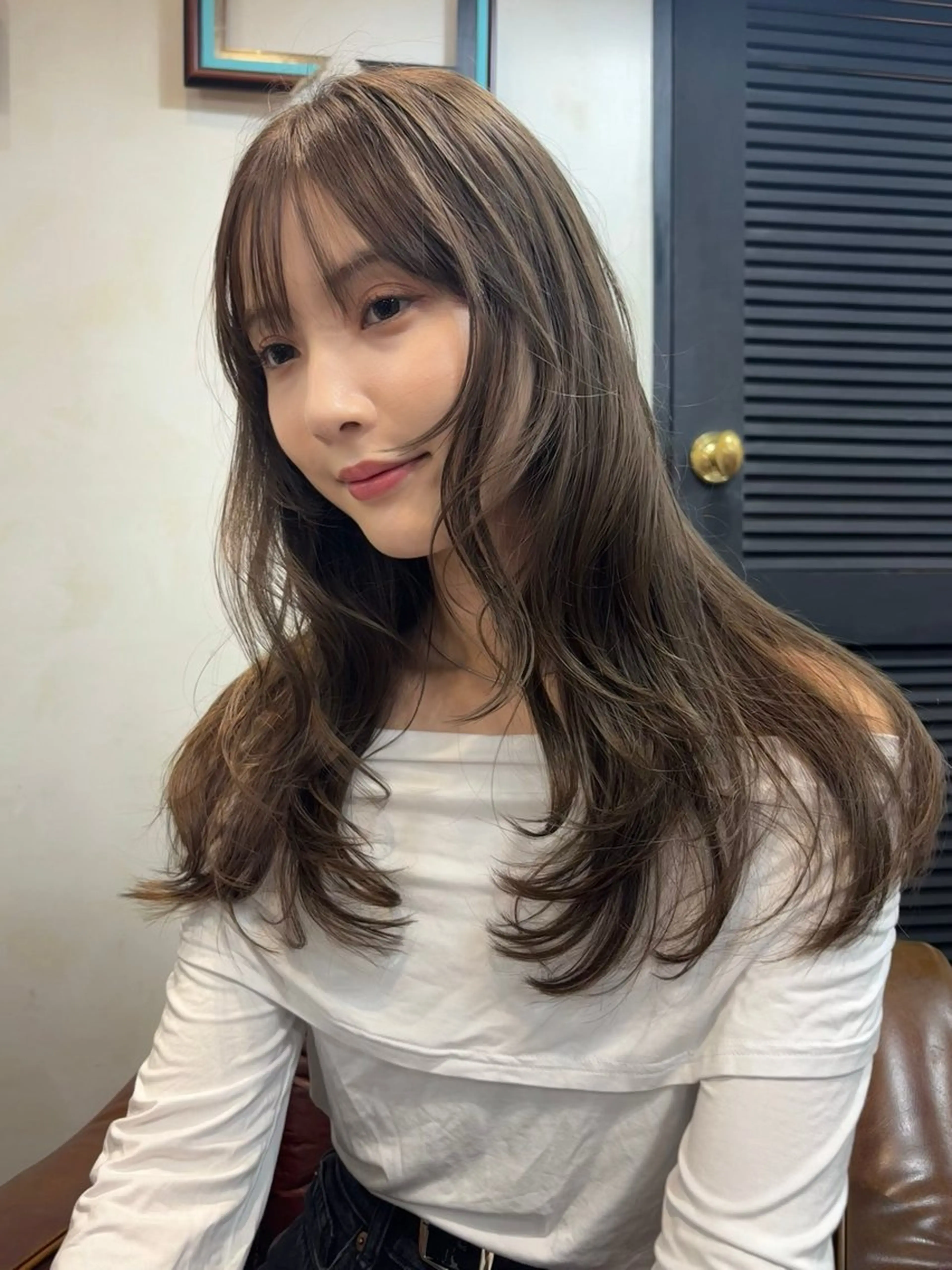 ミディアム カラー パーマ カット ヘアカラー レイヤー/透明感/ ブリーチなし/わかなのヘアスタイル