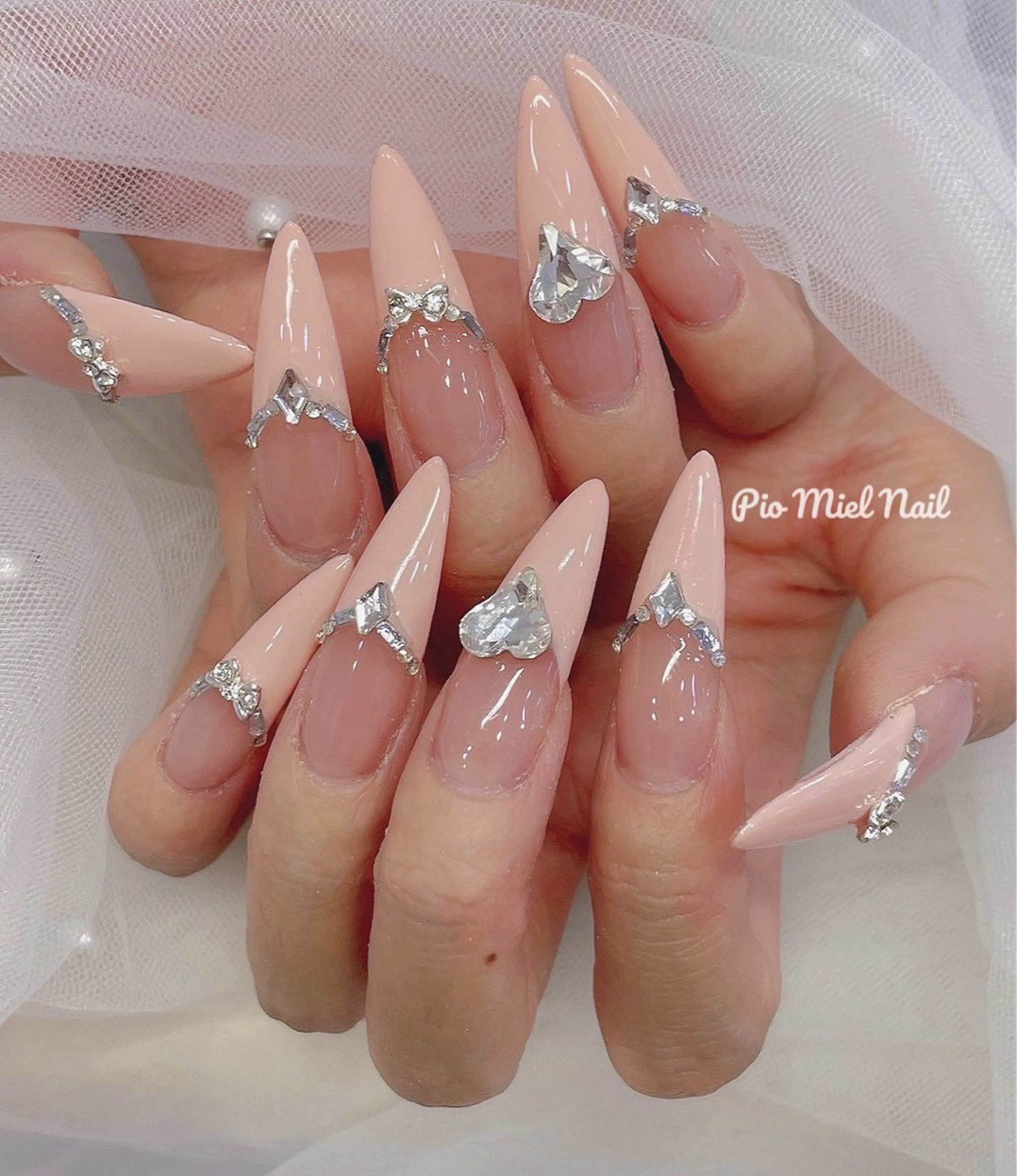 ネイル クリアネイル フレンチネイル ロングネイル オフィスネイル ピンク ハンドネイル HANA 長さだしのネイルデザイン