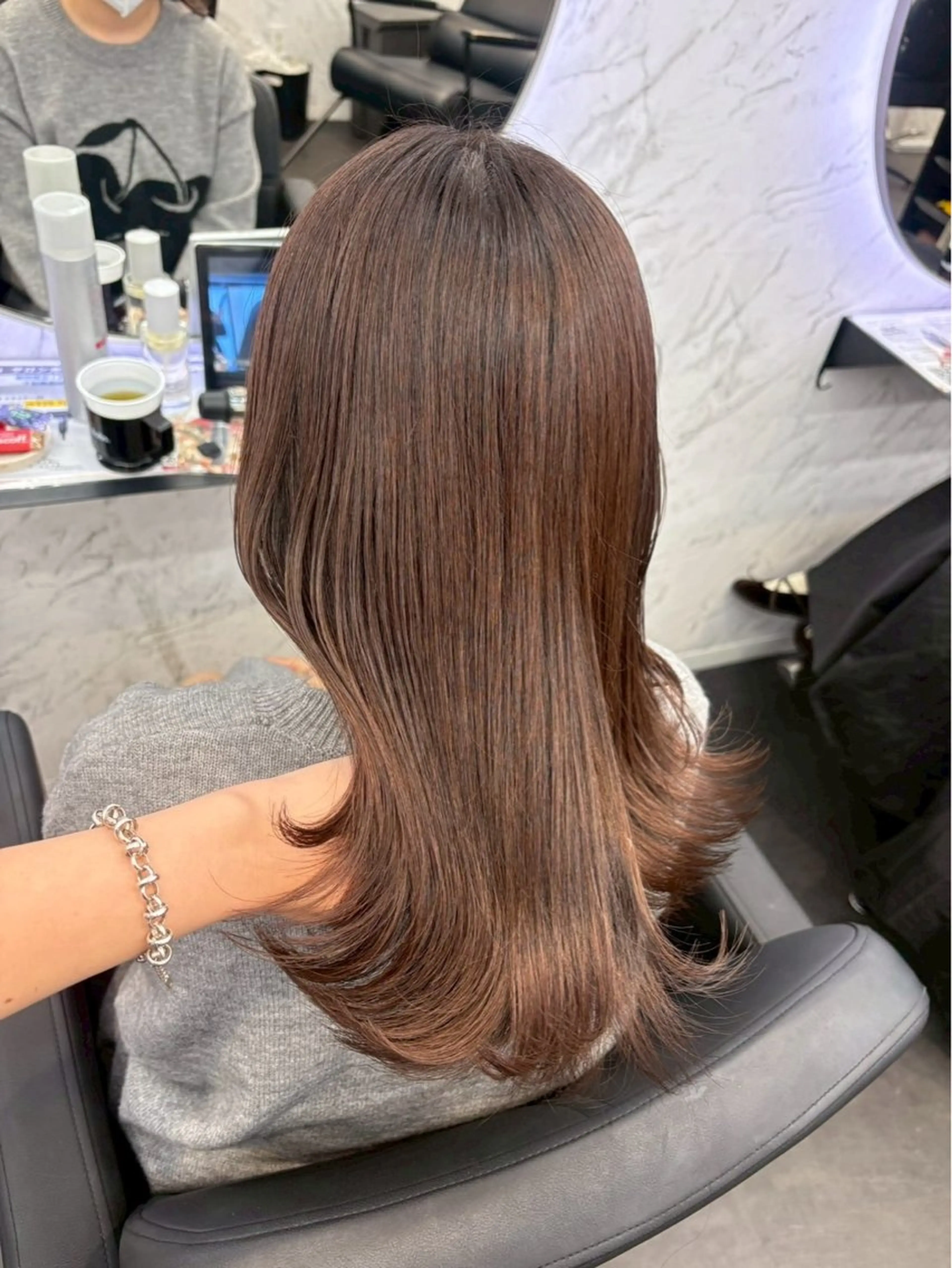 ロング カラー ヘアカラー hair salon dot.mooda所属・레온⋆✦ Leon 透明感✨️Colorのヘアスタイル