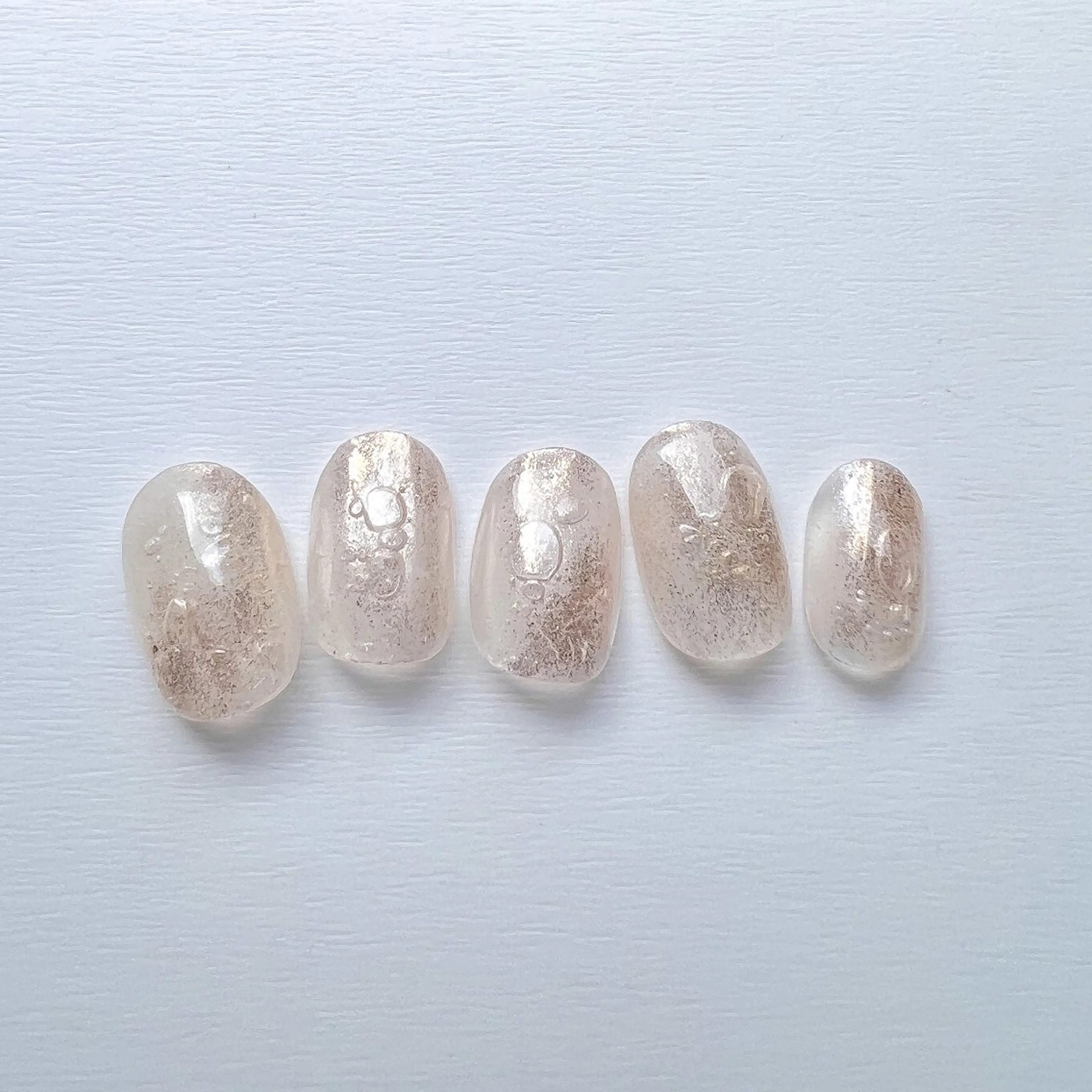 ネイル ミラーネイル 夏ネイル ハンドネイル pointillé .ayaのネイルデザイン