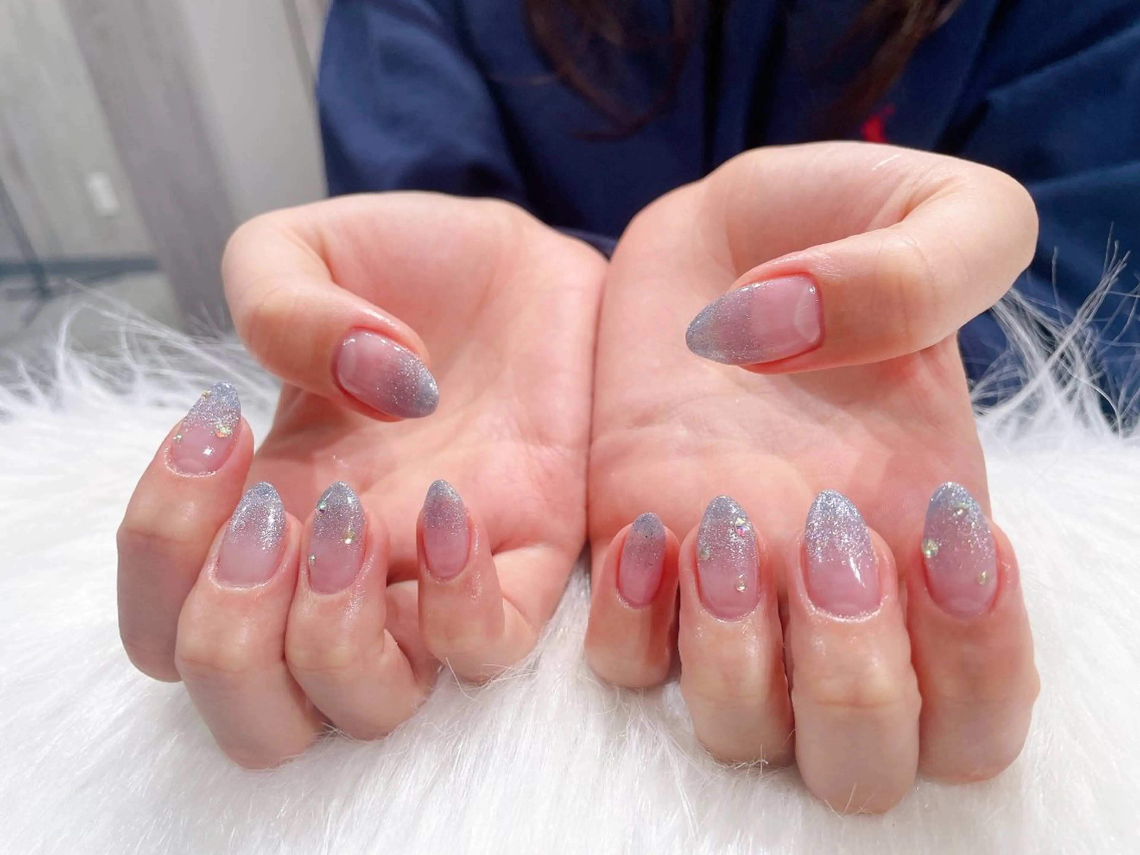 ネイル ハンドネイル リスブラン AYUMI 🍎のネイルデザイン