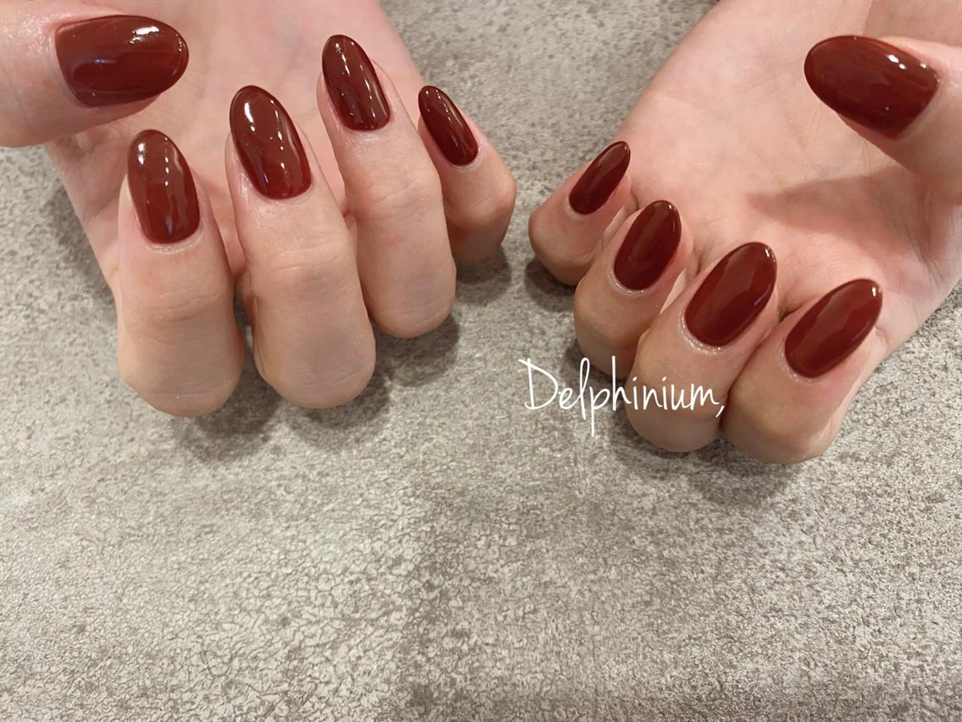 ネイル ピンク 赤色 ブライダルネイル ハンドネイル 岡本 友恵のネイルデザイン