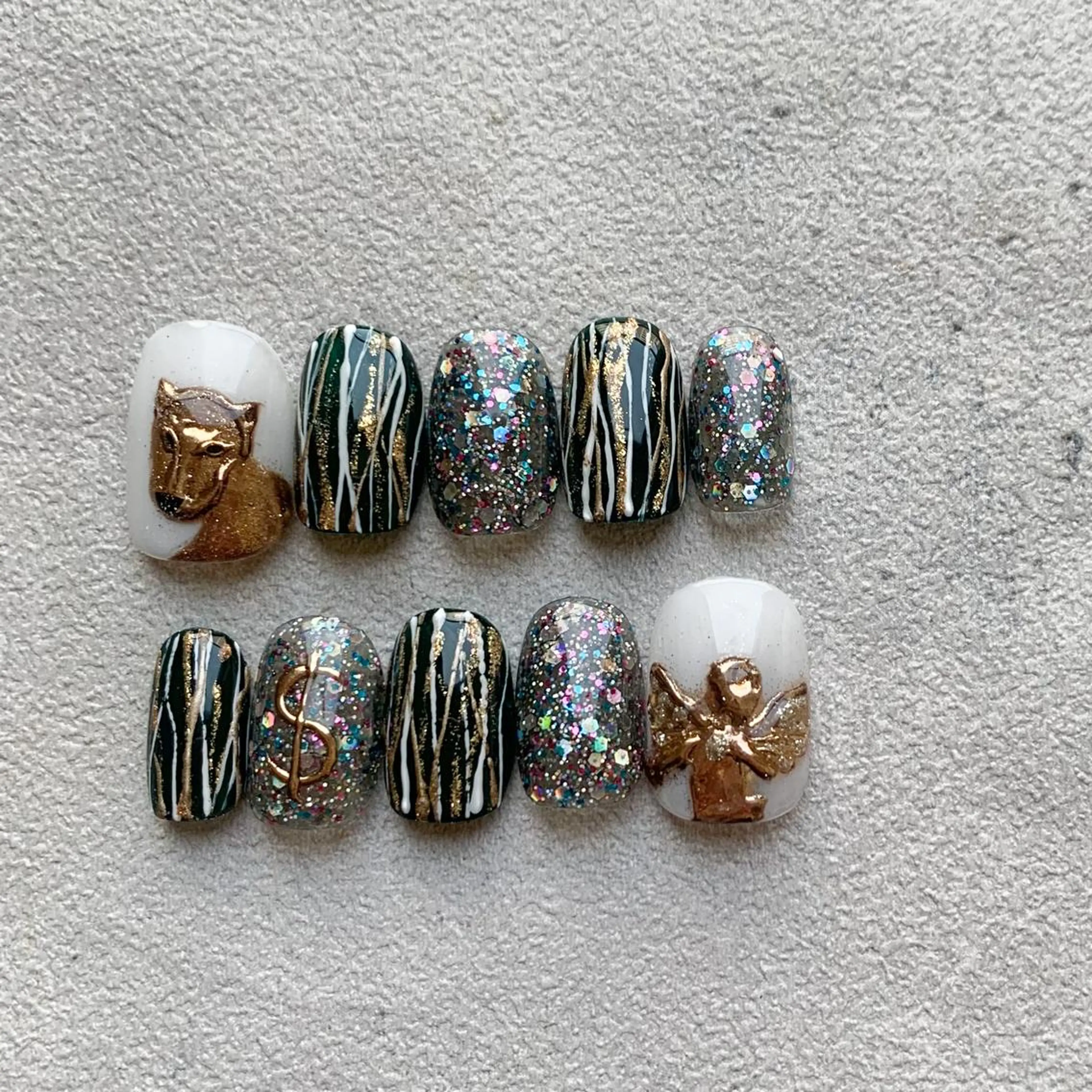 ネイル ハンドネイル atelier FIORITURA所属・FIORITURA aiのネイルデザイン