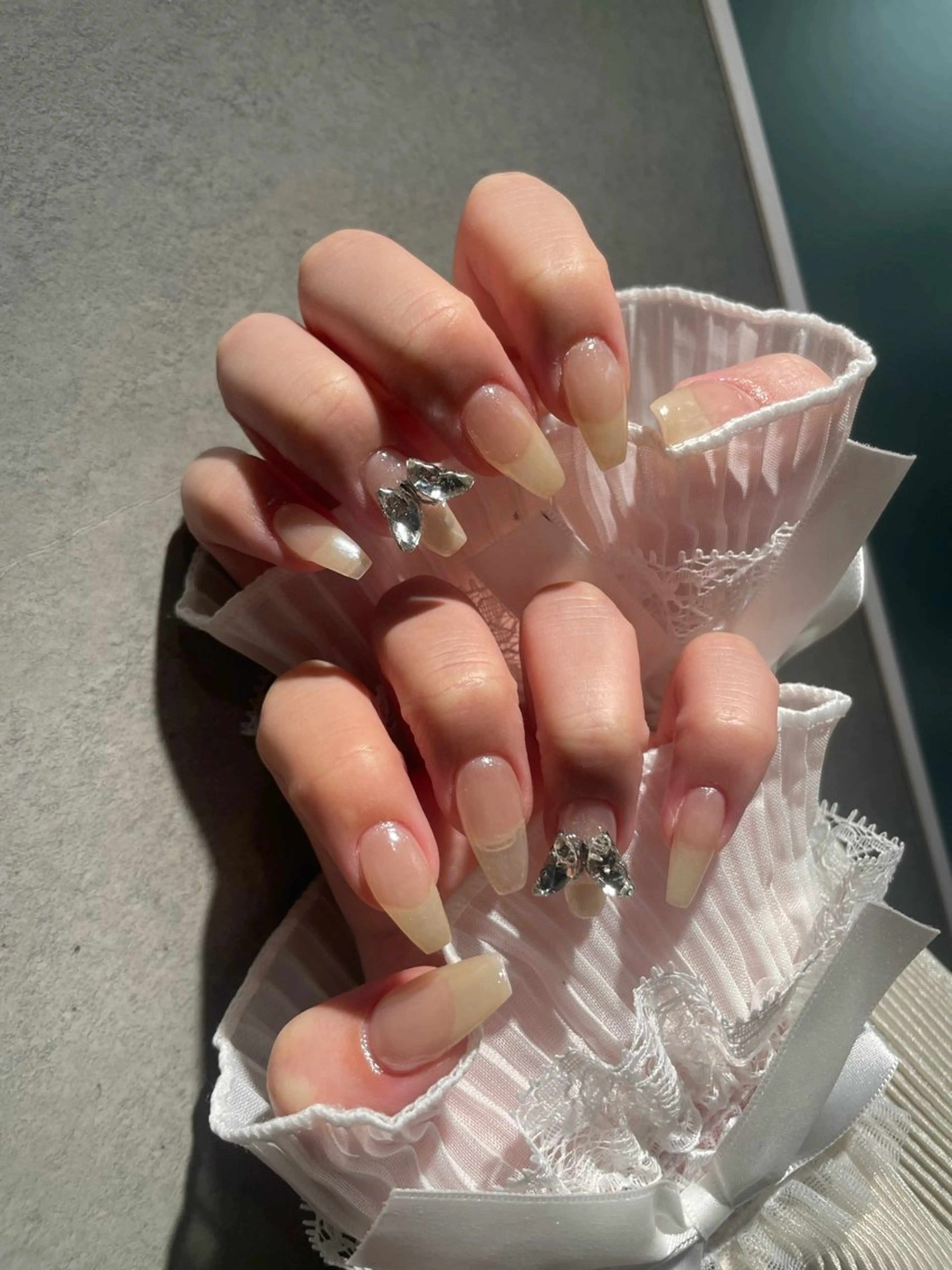 ネイル オーロラネイル I-nail Moeのネイルデザイン