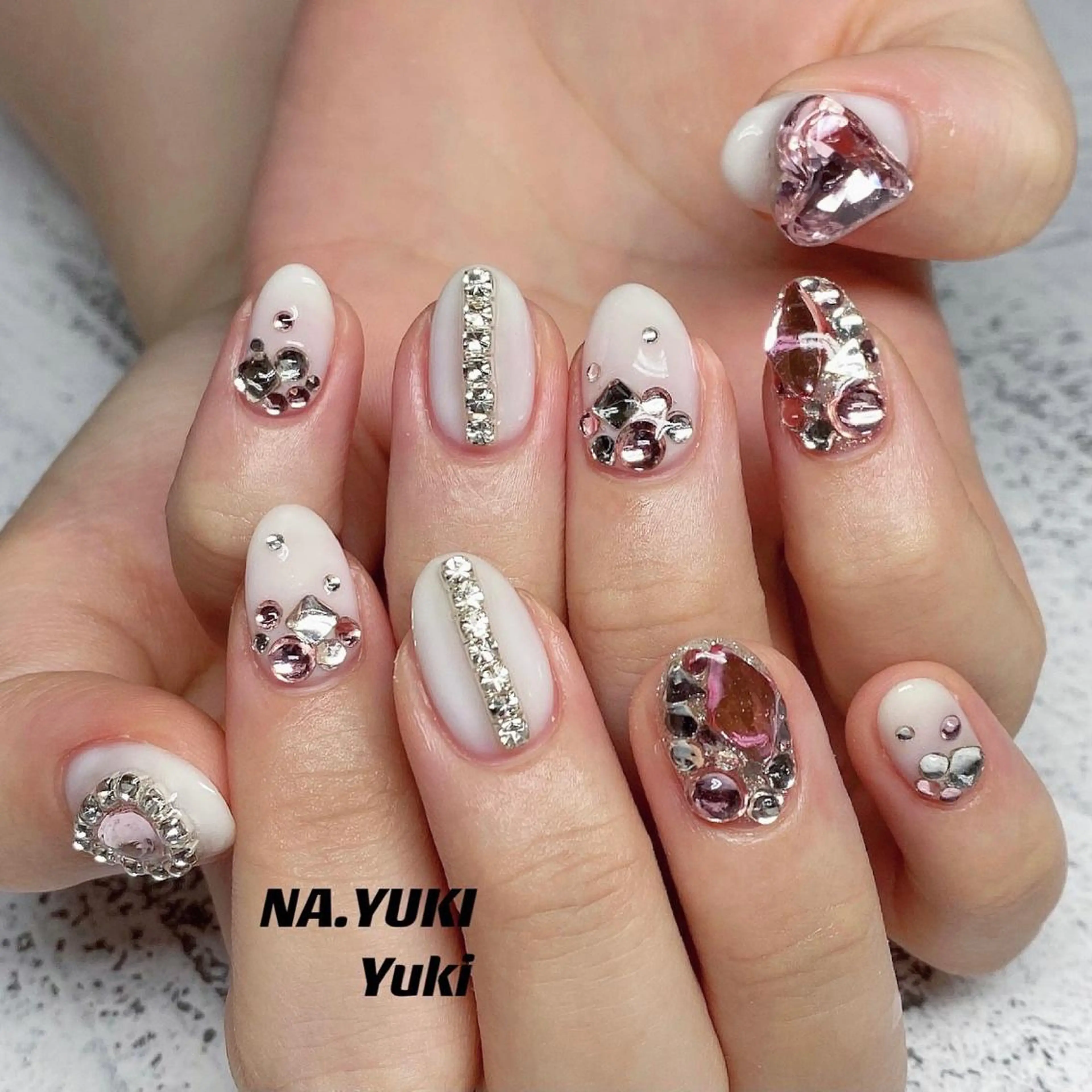 ネイル ナユキNA.YUKI 池袋店のネイルデザイン