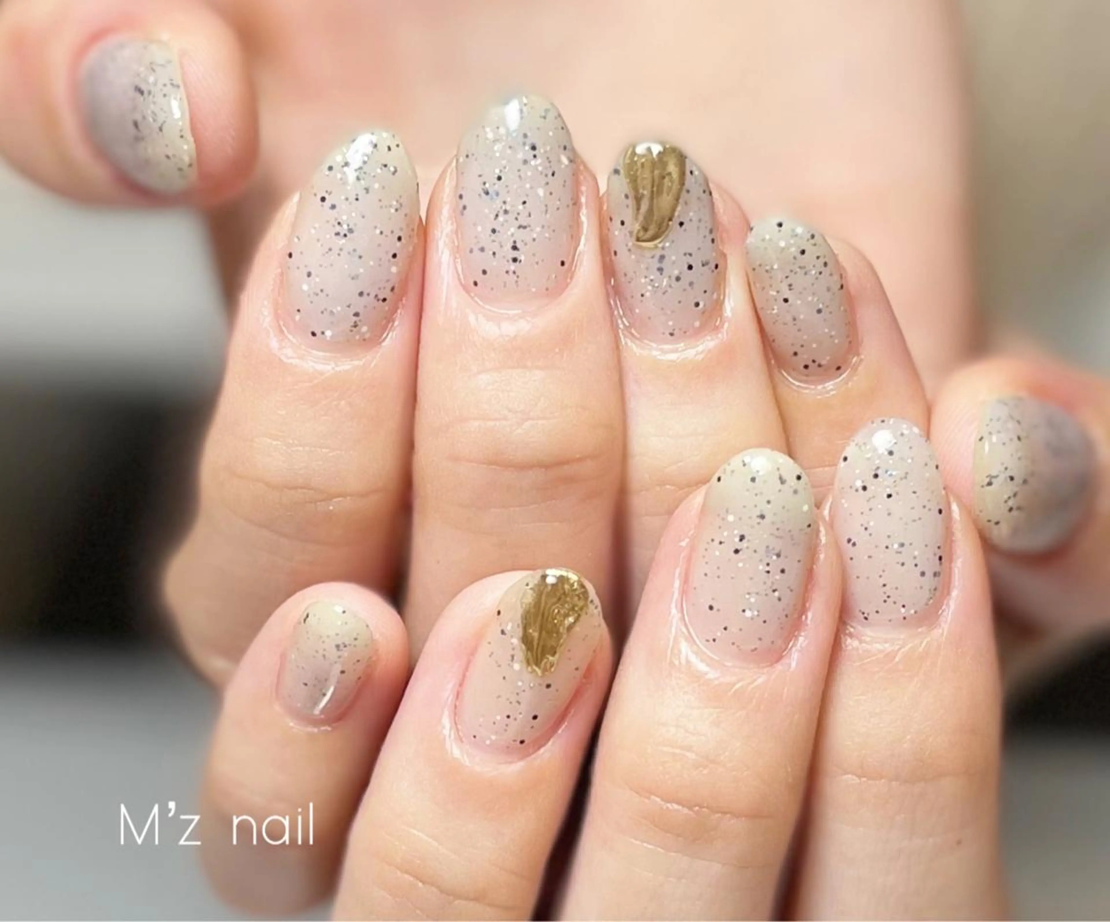 ネイル ハンドネイル M flore (エムフローレ)のネイルデザイン