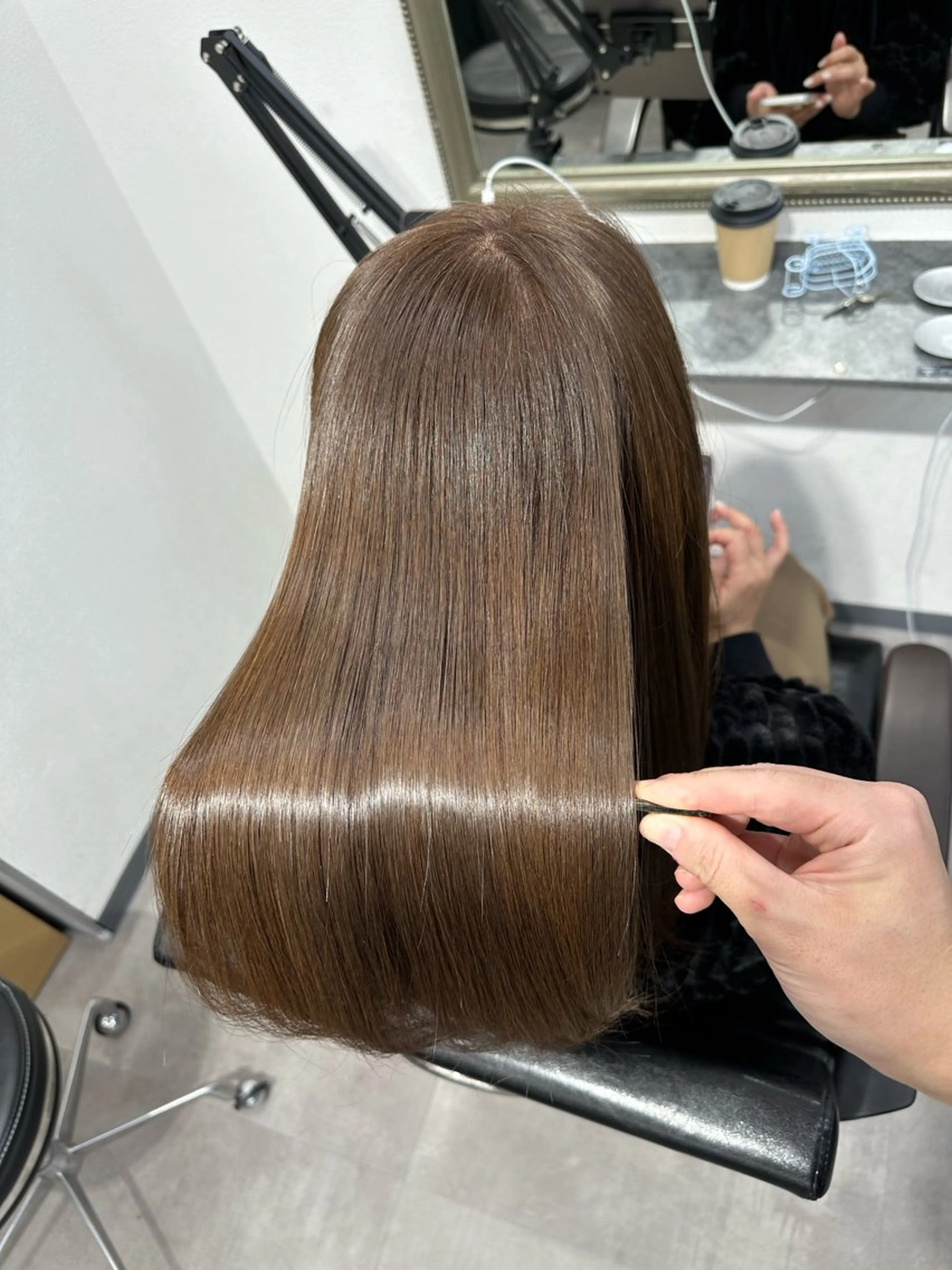 ロング カラー レイヤーカット 髪質改善専門店 Adele 青山所属・白髪ぼかし/レイヤー 青山/ヒロキのヘアスタイル