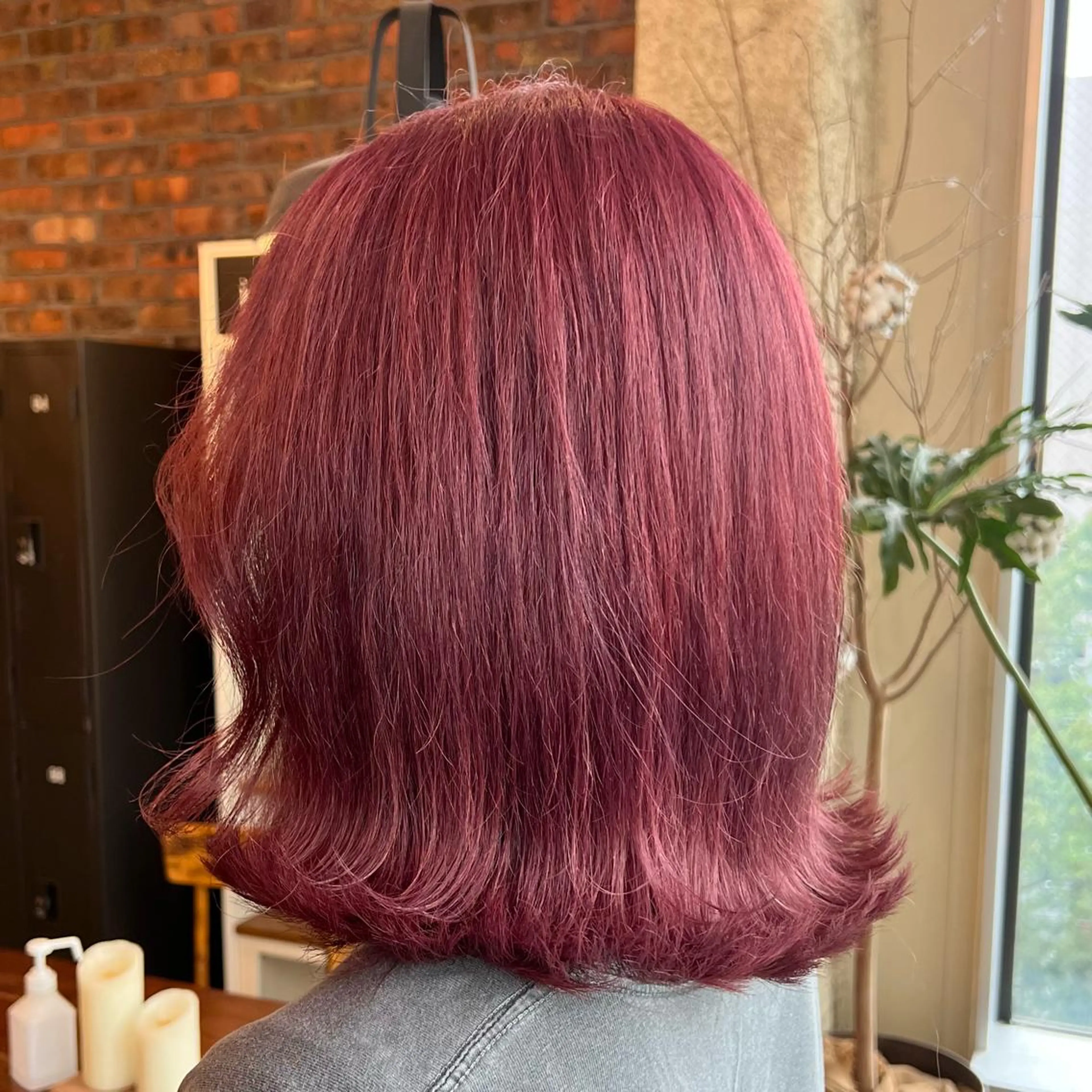 ミディアム カラー カシス ピンクカラー Rino kanayama所属・Rino 金山 ／ 宮澤 萌のヘアスタイル