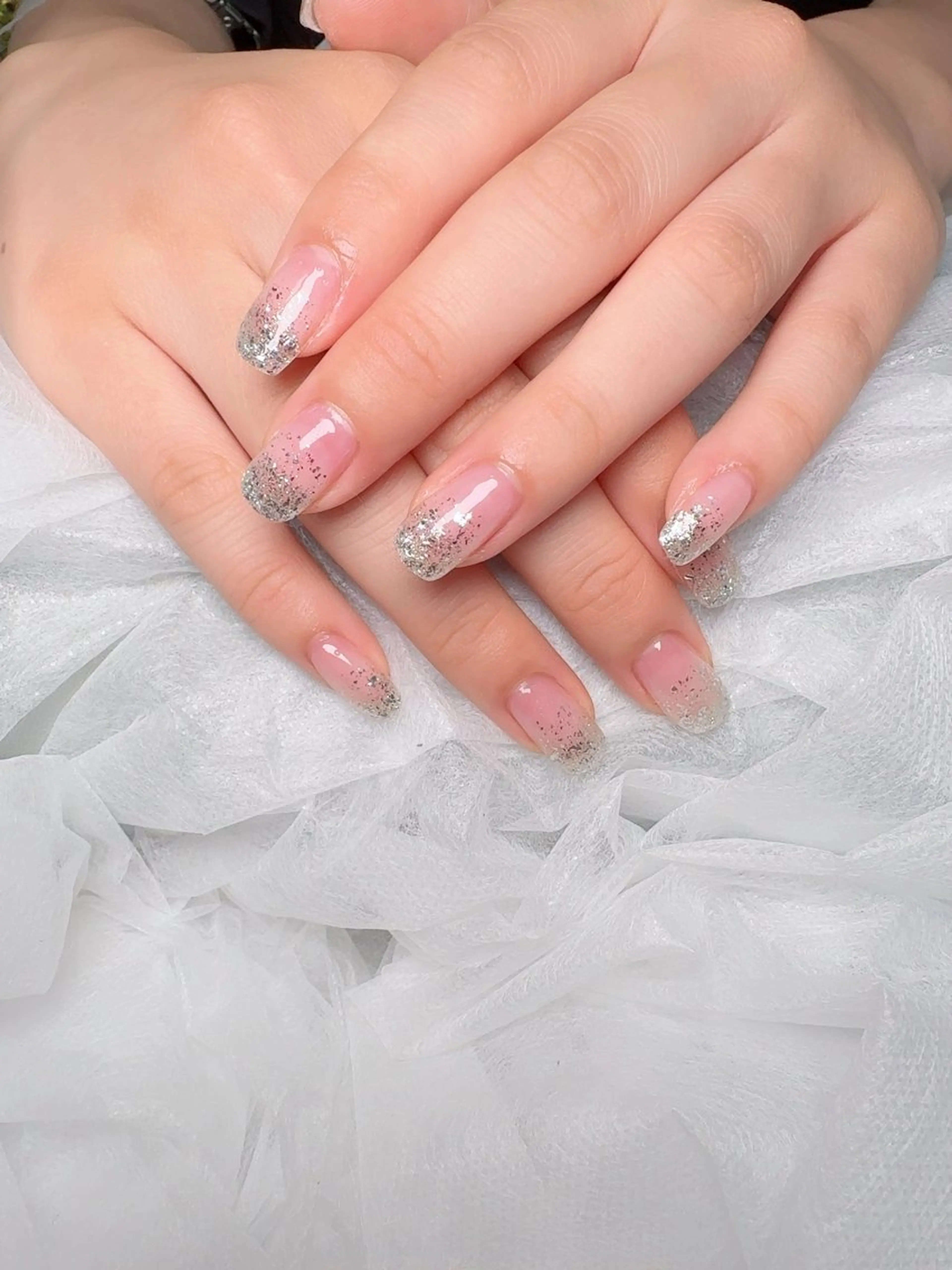 ネイル pink ladyサロン所属・べ にのネイルデザイン