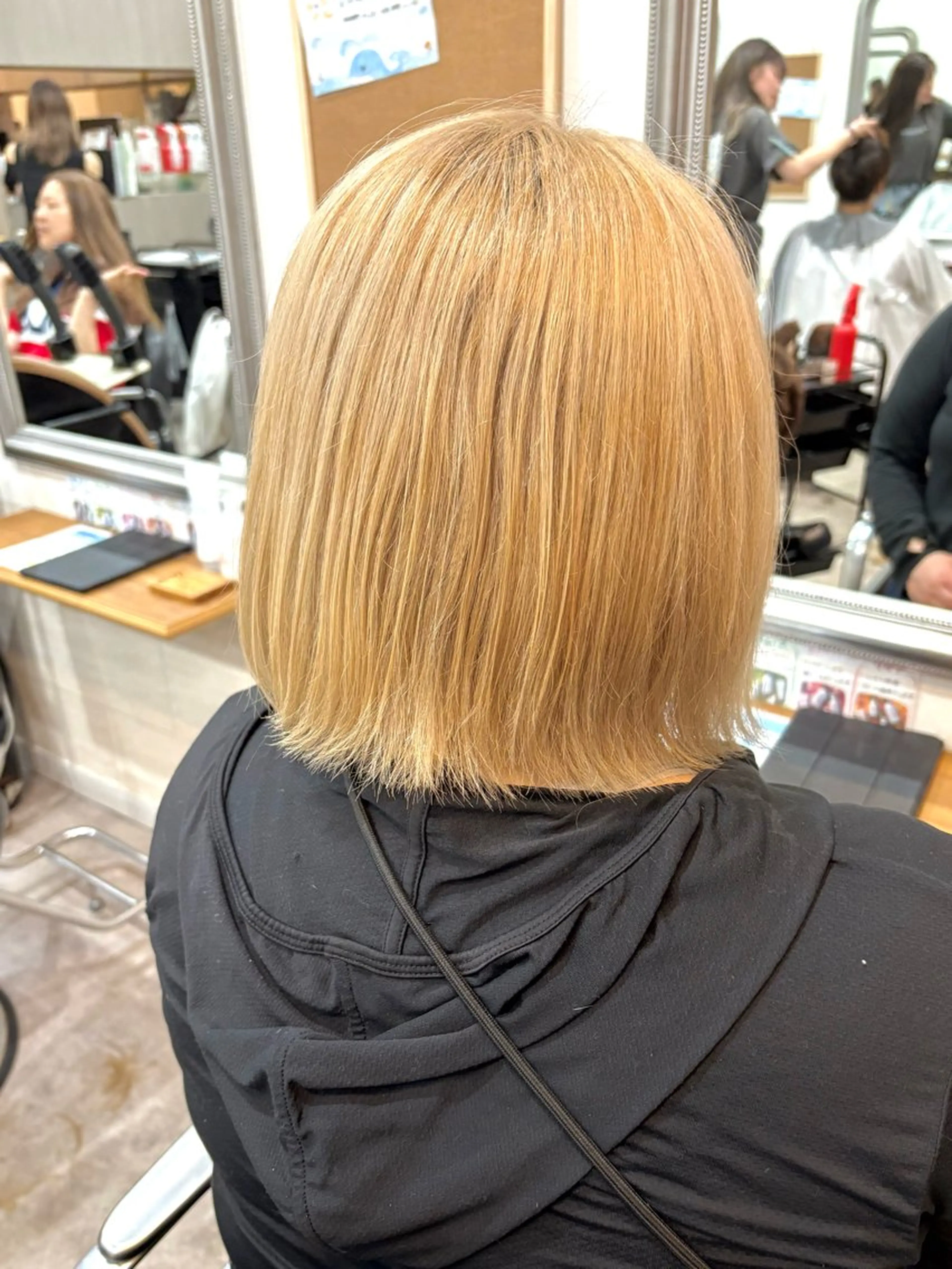 ショート 堀川 希歩のヘアスタイル