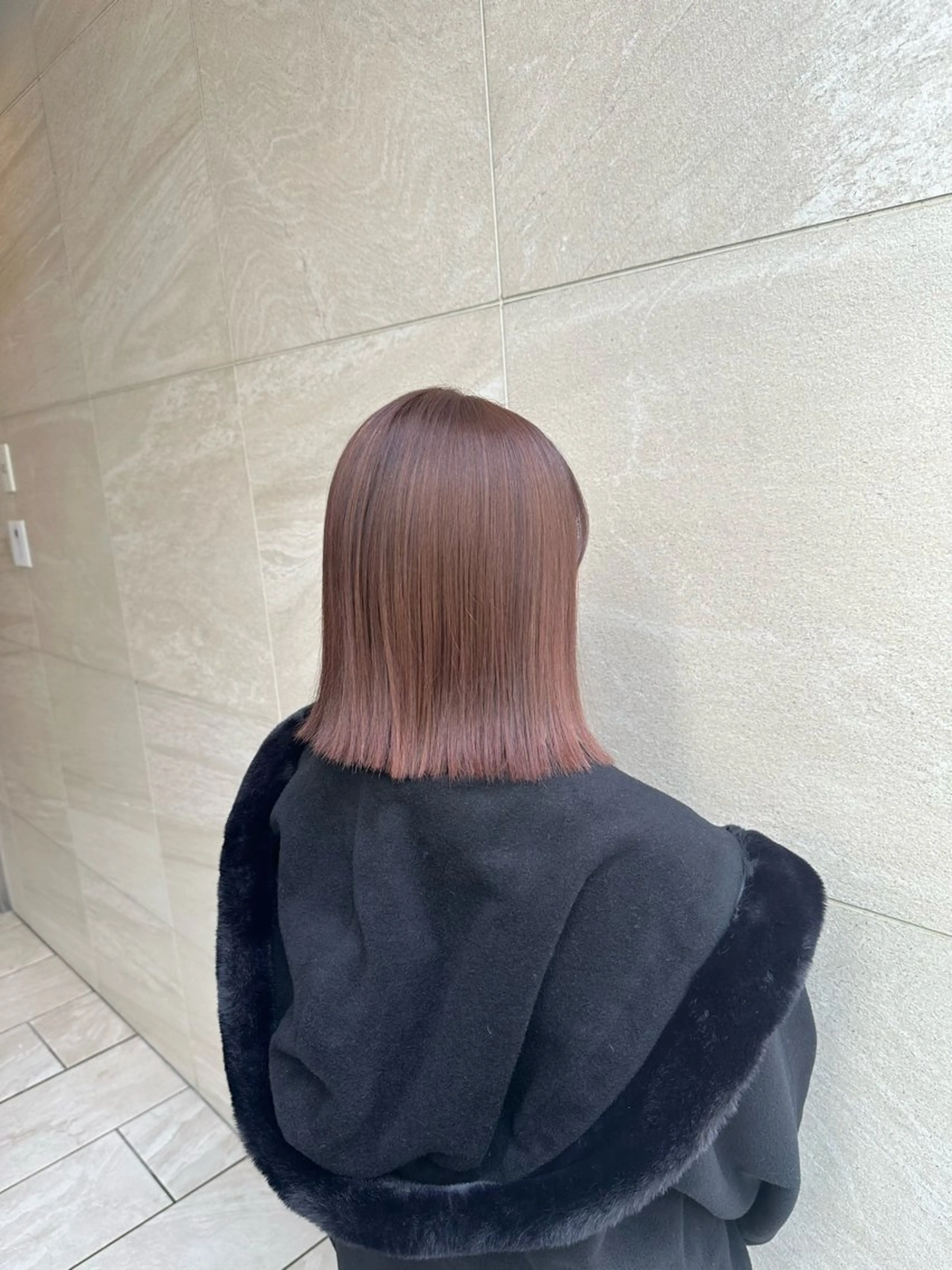 ミディアム カット ヘアカラー トリートメント 梅田/茶屋町/ハイト ーン/kizunaのヘアスタイル