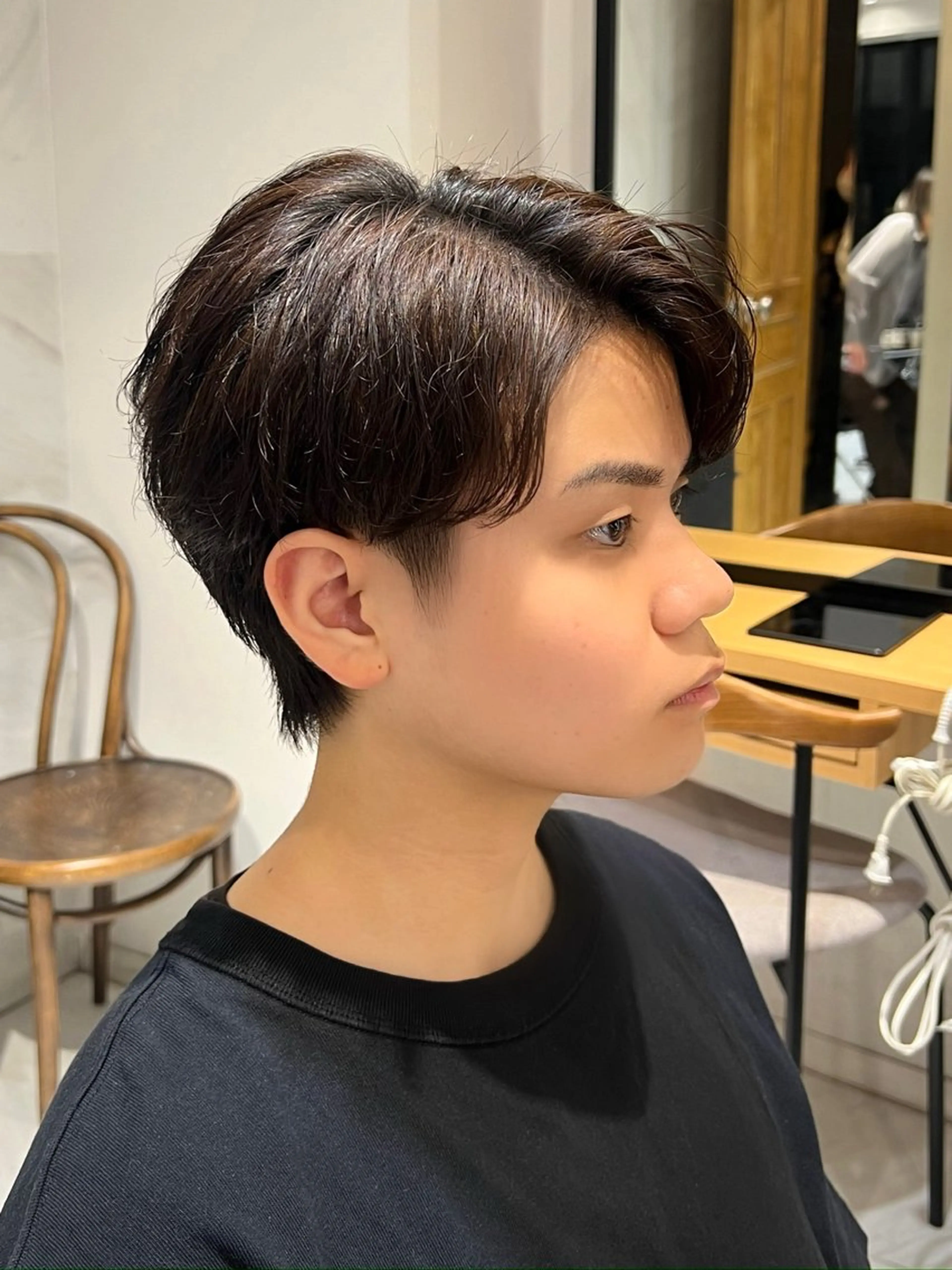 【メンズ新規限定】🤵🏻‍♂️メンズ似合わせカット➕ダージレスカラー➕髪質改善シャンプーTRの写真