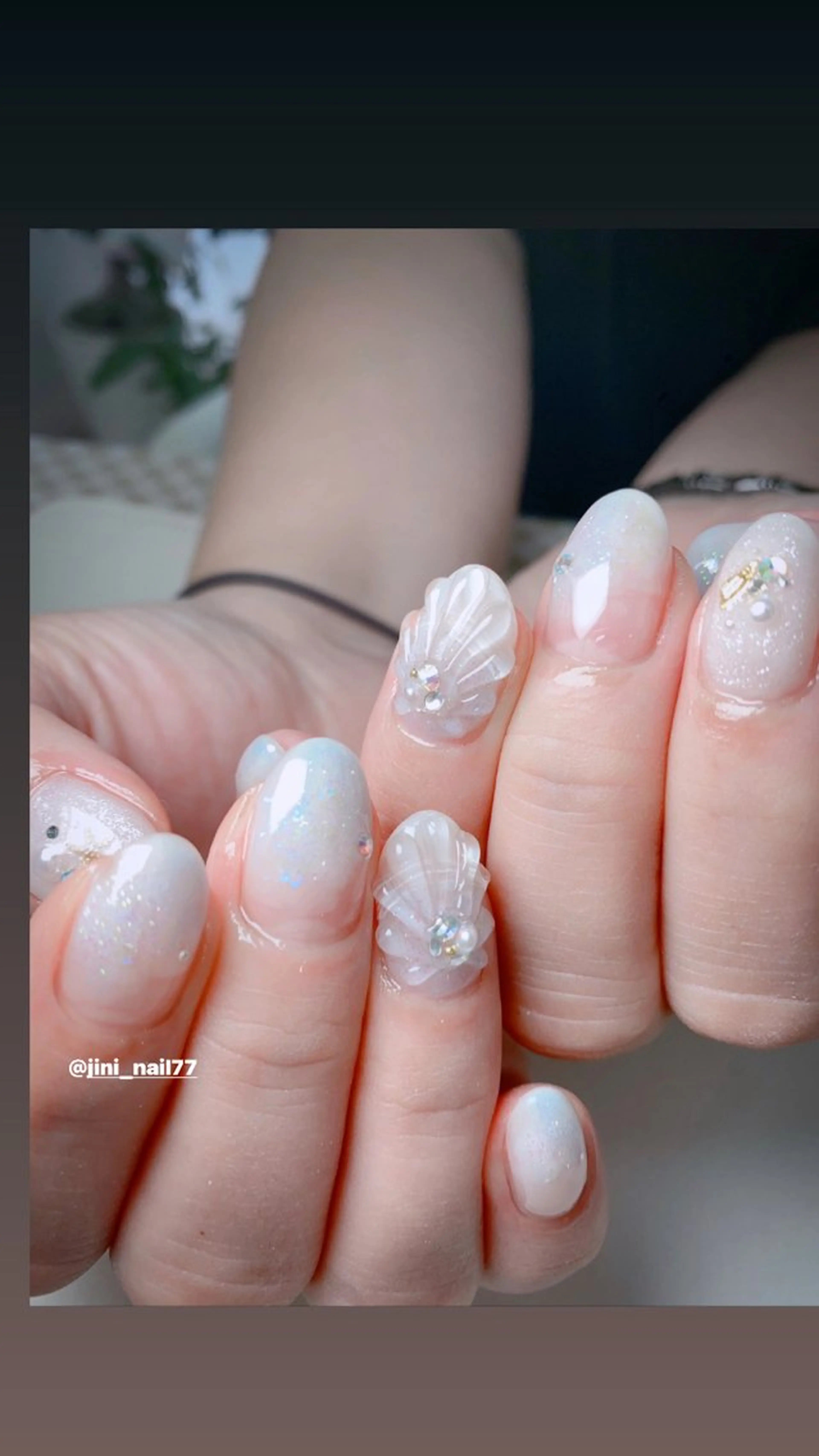 ネイル JINI NAIL所属・ジニ ネイルのネイルデザイン