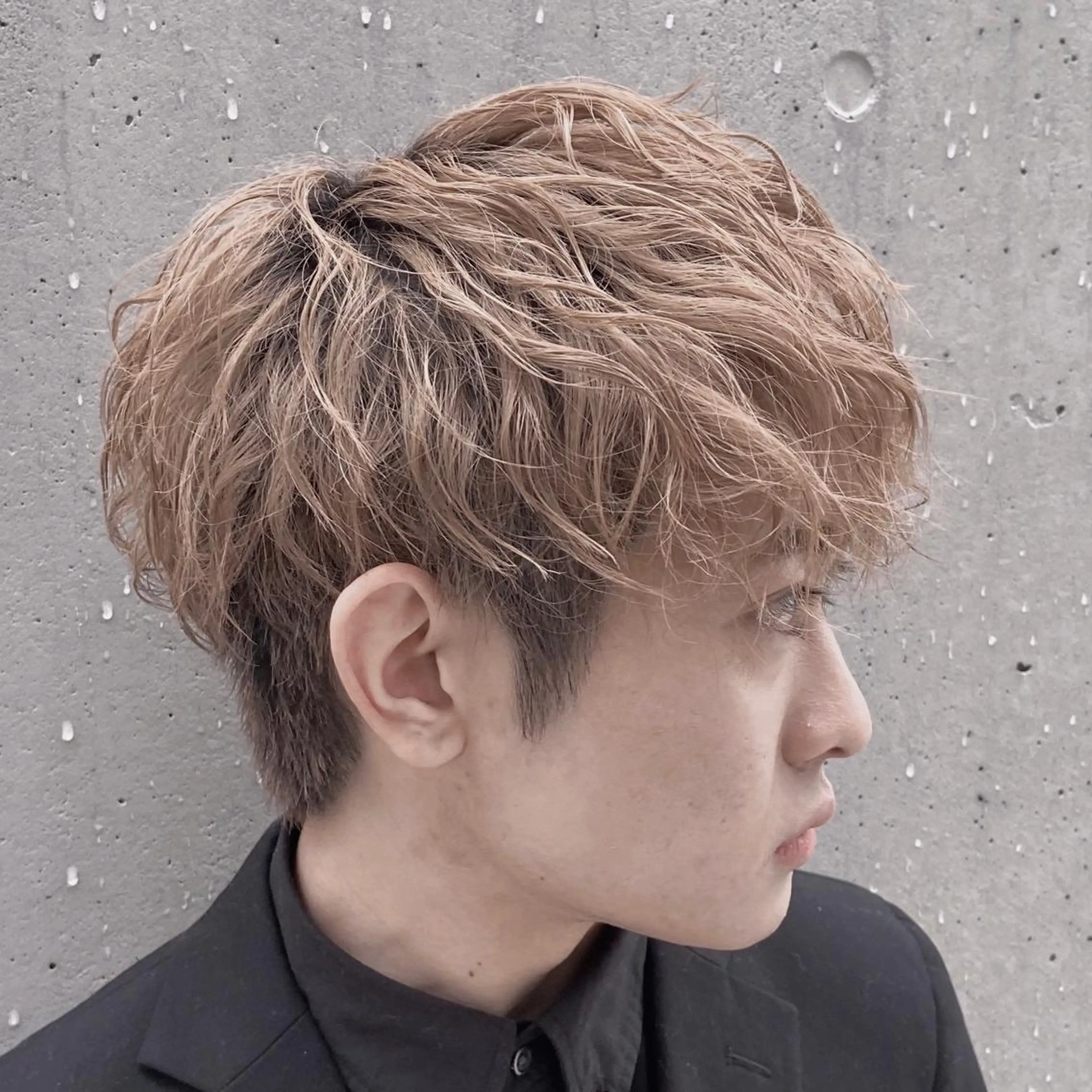 カラー メンズ メンズハイトーン ハイトーンカラー カット ヘアカラー トリートメント メンズ縮毛矯正 ♠️店長下平隼人のヘアスタイル