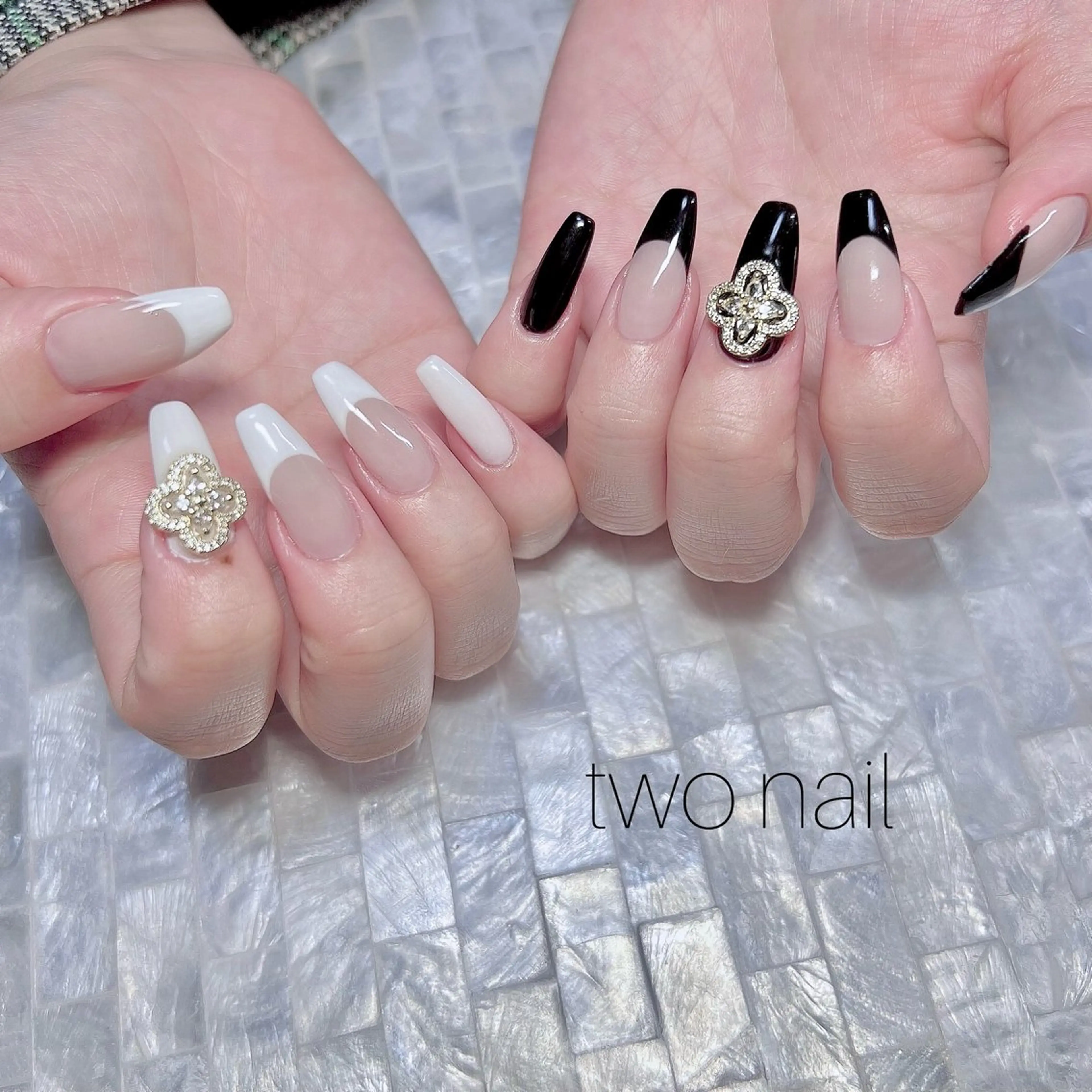 ネイル アートネイル ネイルチップ ホワイト ハンドネイル two nailのネイルデザイン