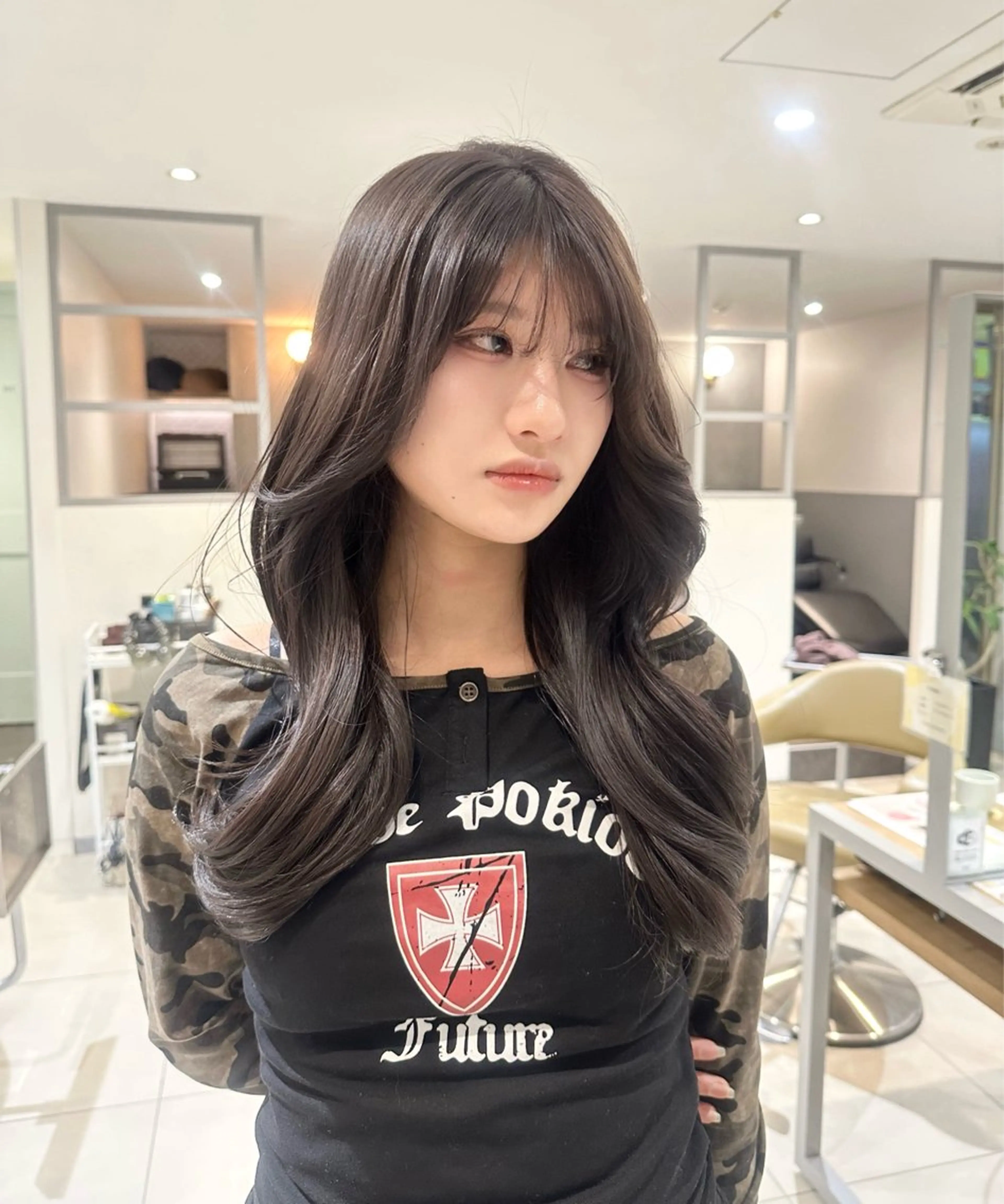 ロング ヘアカラー 🎀LUNA🎀 レイヤーカット✨のヘアスタイル