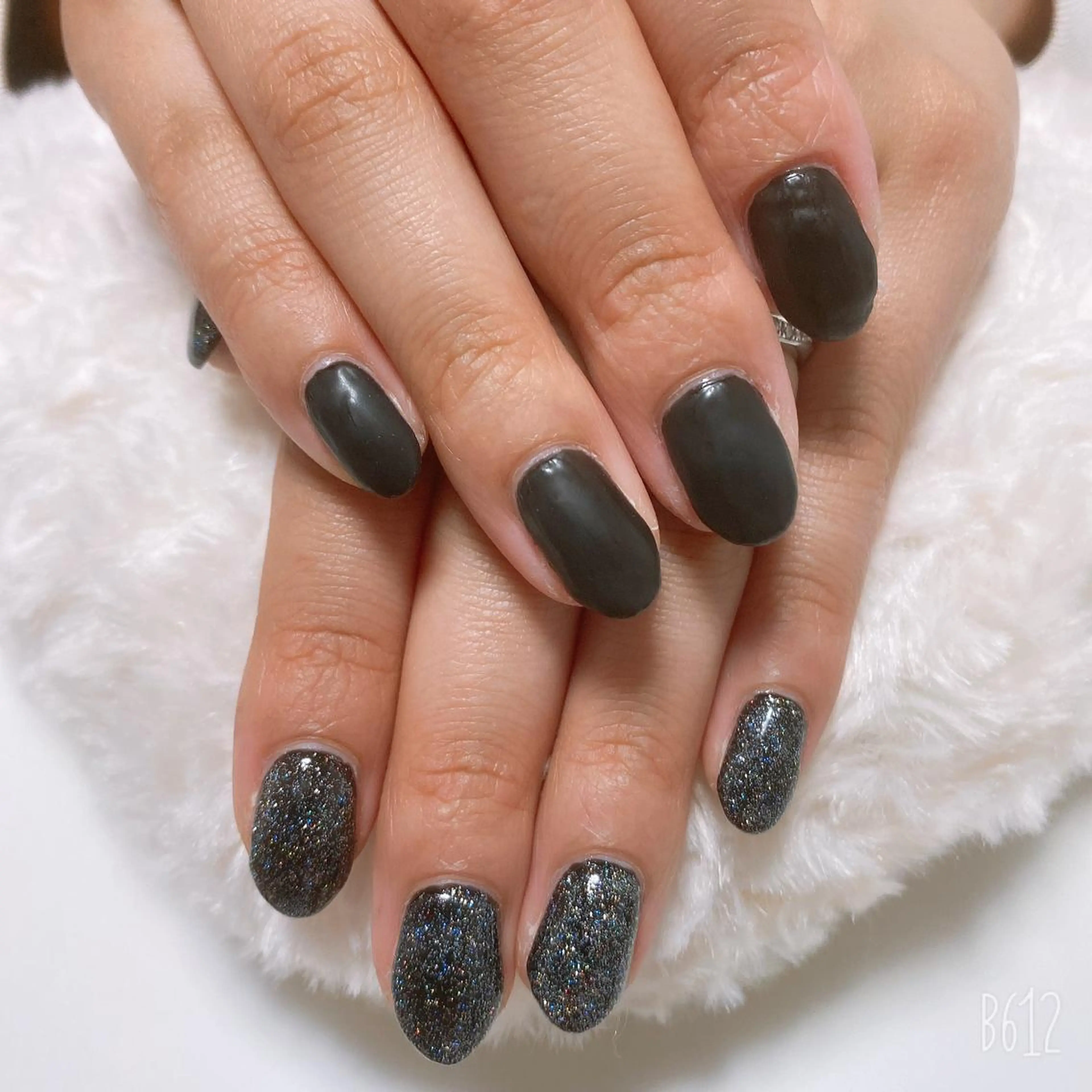 ネイル The Best Beauty受付担当のヘアスタイル