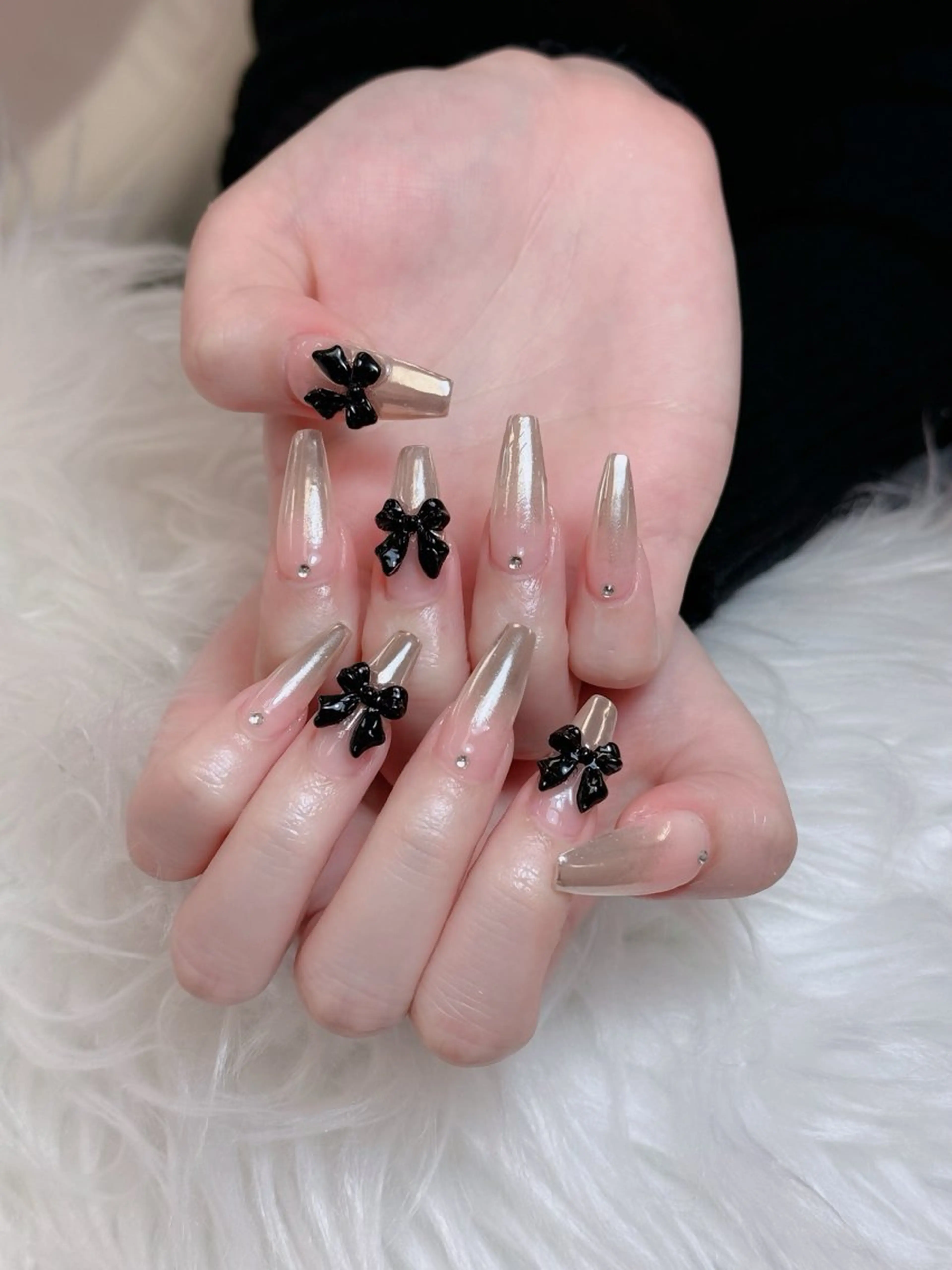 ネイル グラデーション ミラーネイル Lumi Nail 新大久保3‘のネイルデザイン