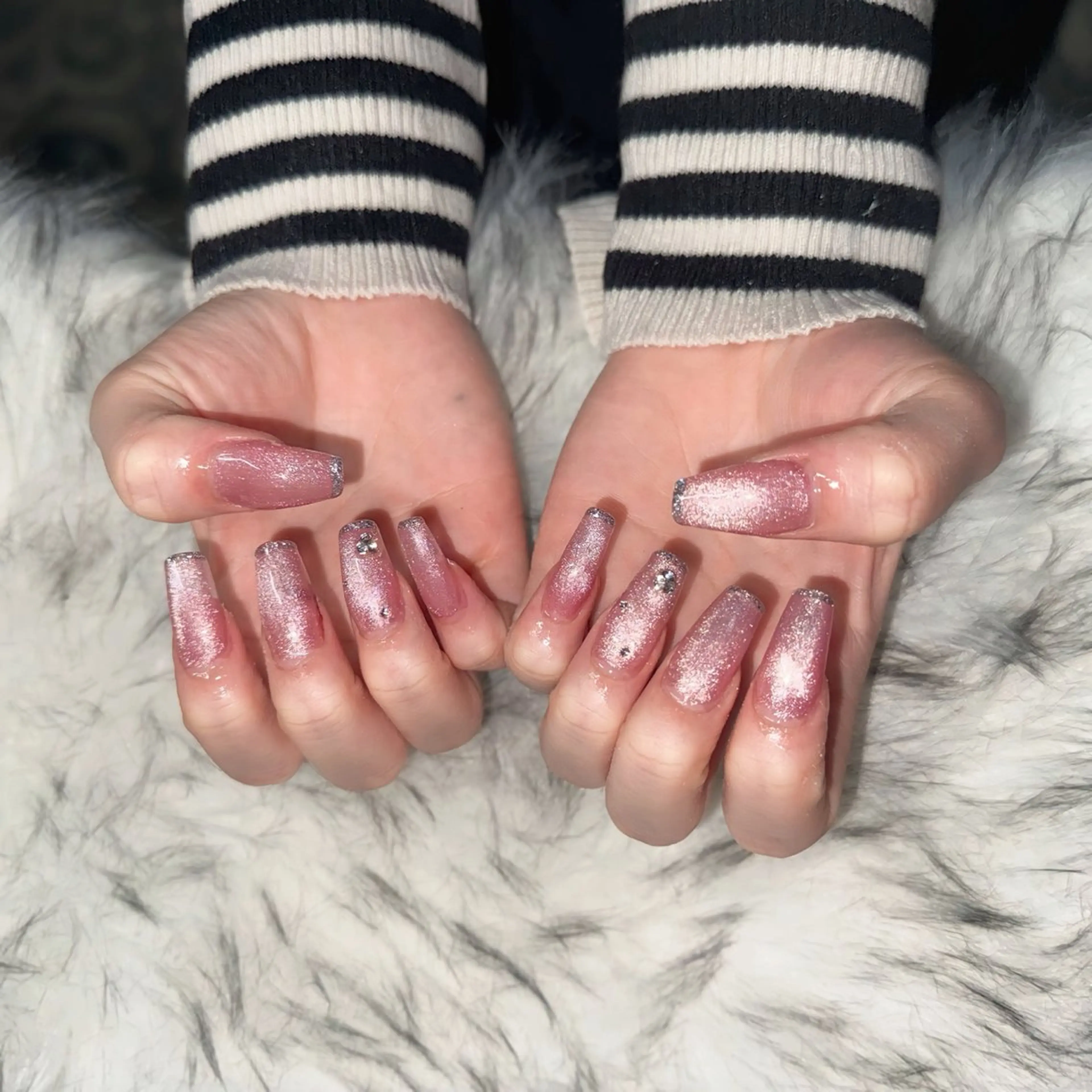 ロング ハンドネイル mao .のネイルデザイン