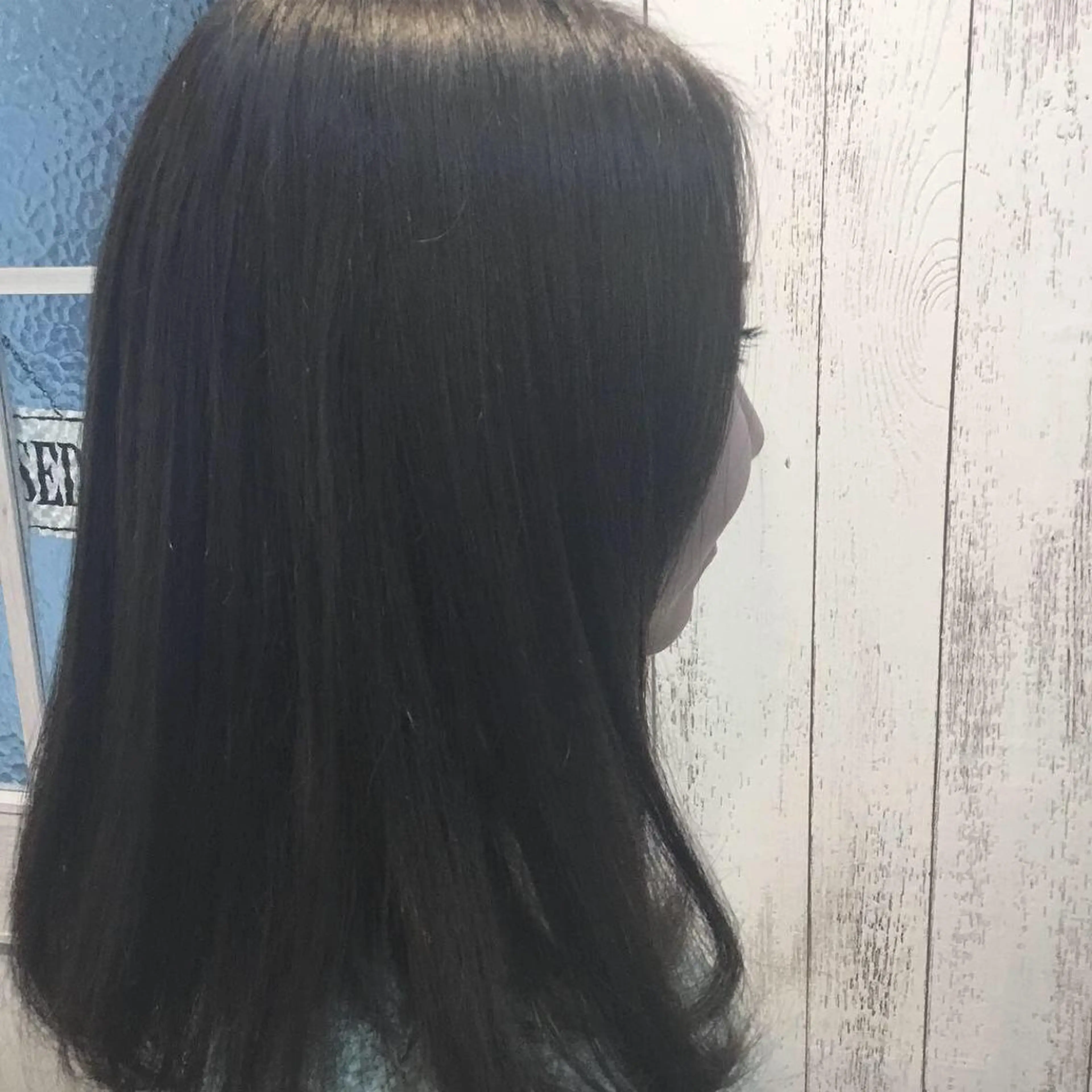 セミロング カラー パーマ embrace エンブレイスのヘアスタイル