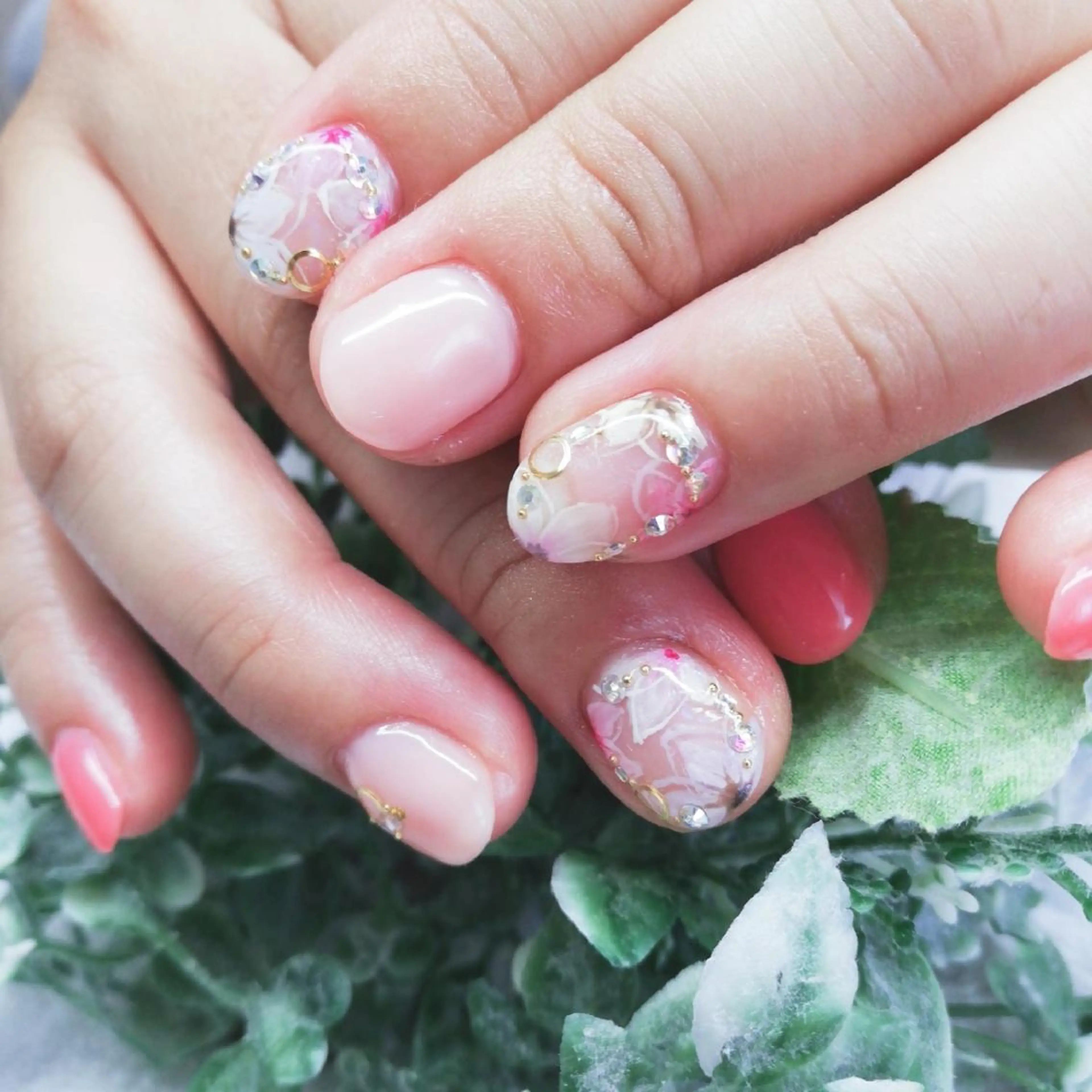 ネイル 柴崎 美幸のネイルデザイン