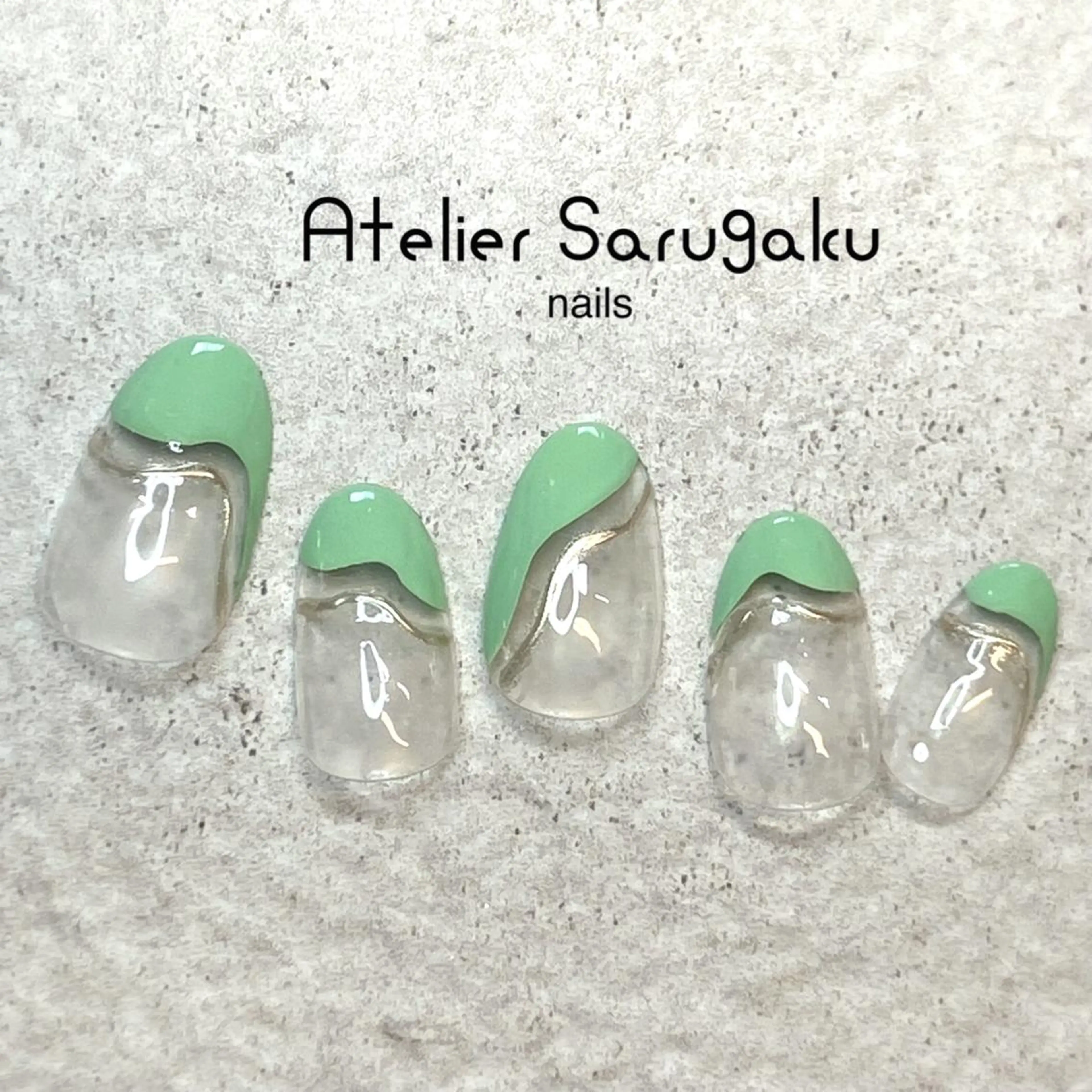 ミディアム sususu. shiomiのネイルデザイン