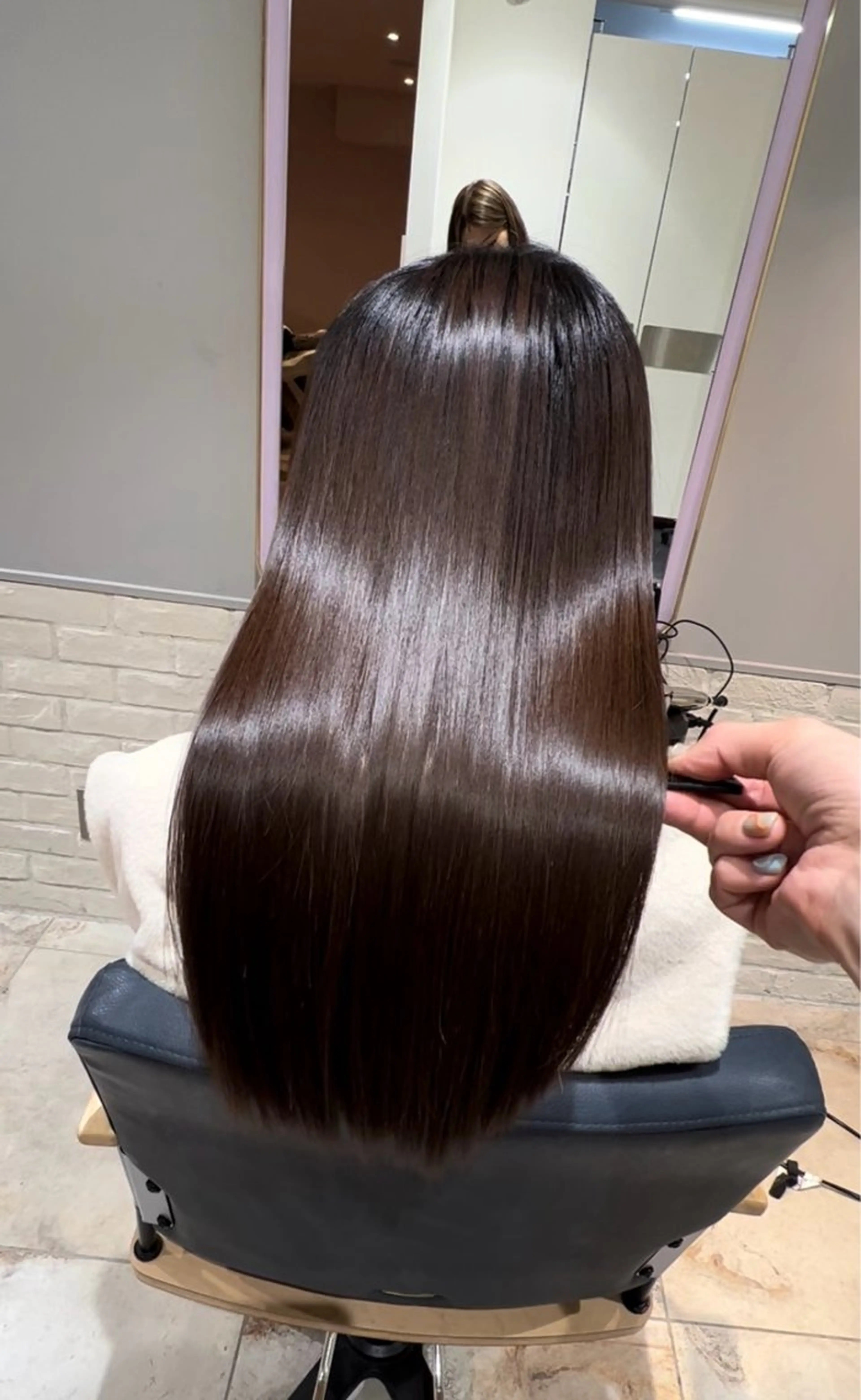 ロング 縮毛矯正 トリートメント 髪質改善✨石塚 真梨奈のヘアスタイル