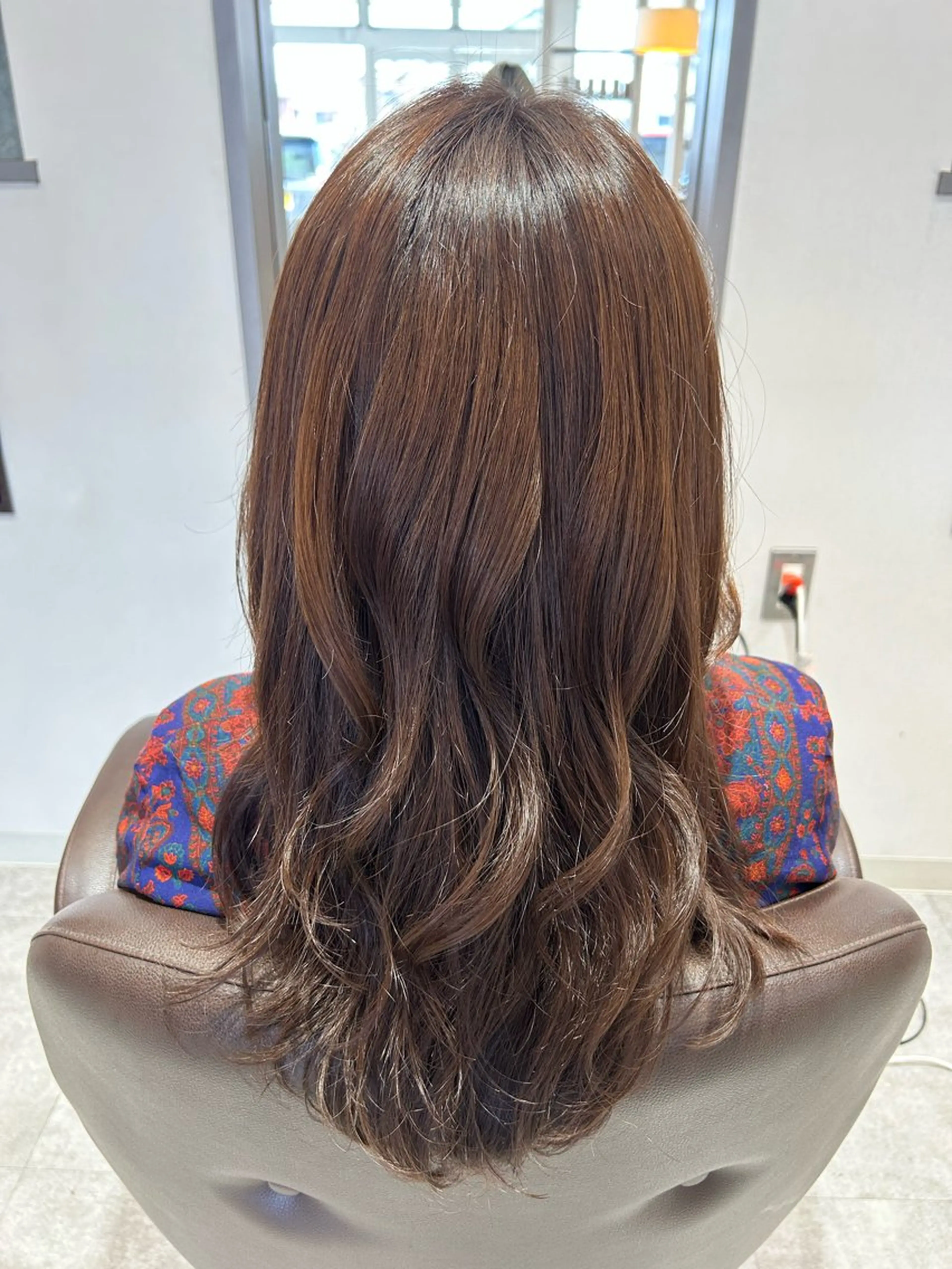 ロング カラー 大西 葵のヘアスタイル