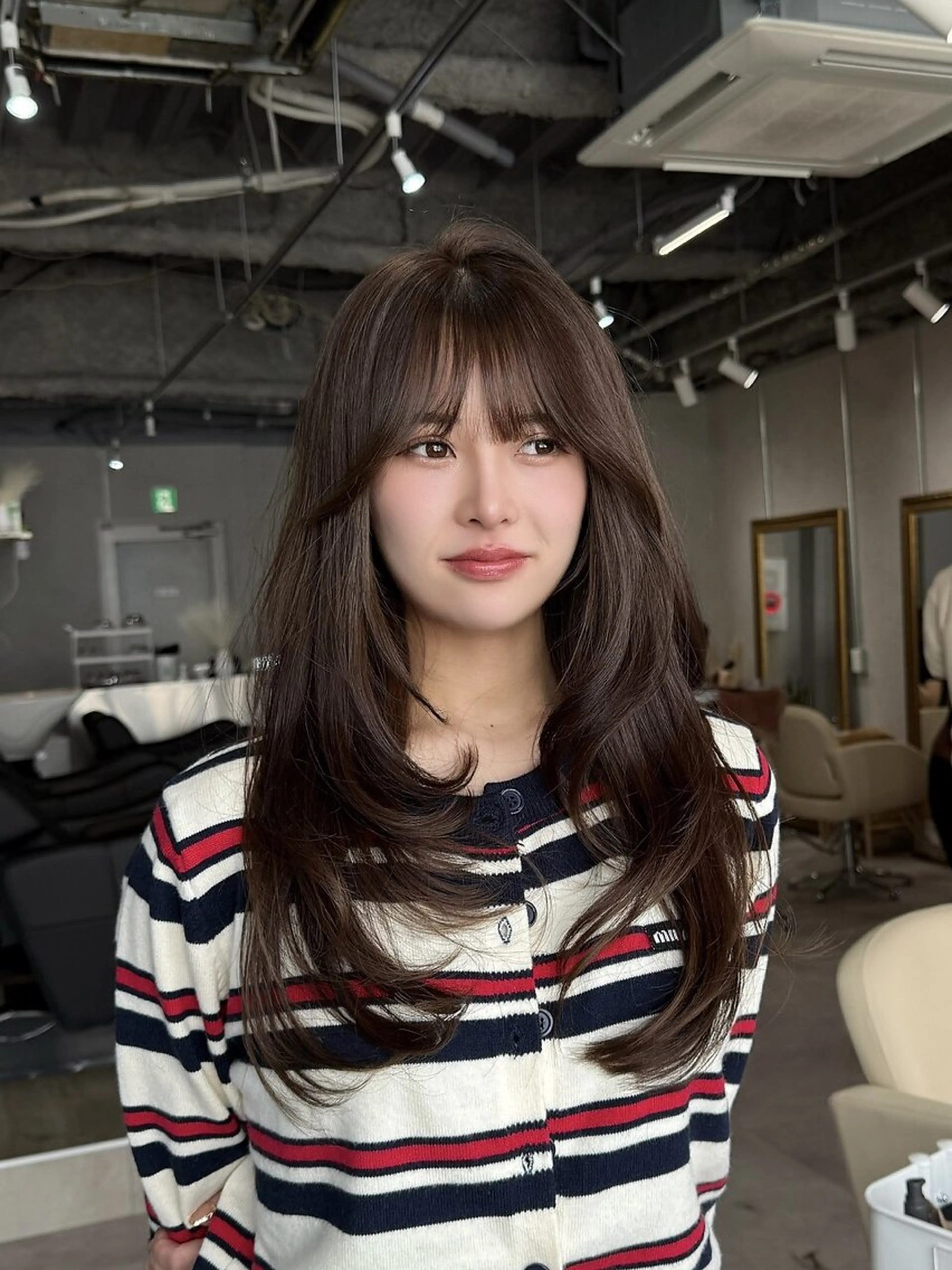 セミロング カット トリートメント Maison髪質改善 レイヤー/ハイトーンのヘアスタイル