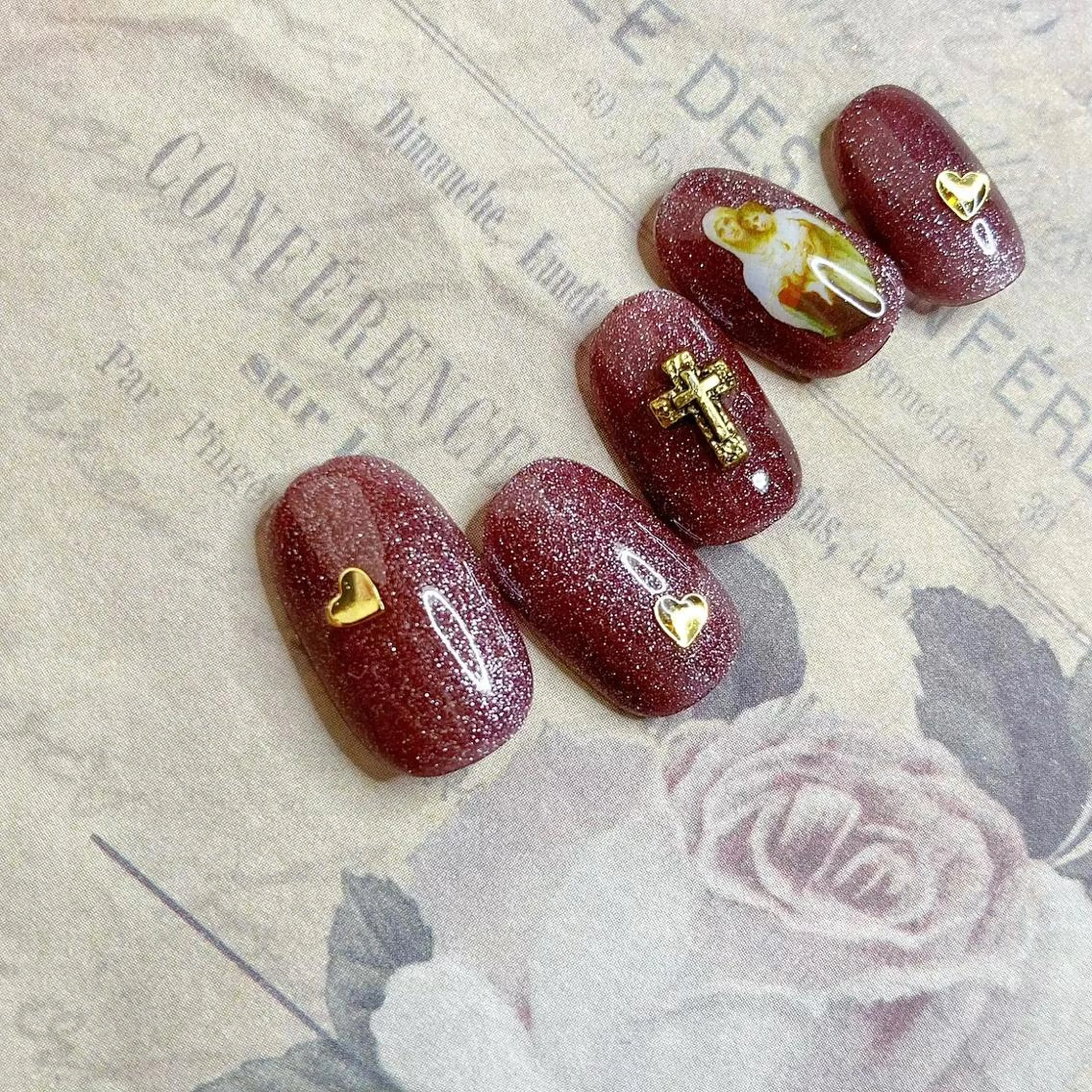 ネイル NOIROUGE所属・NOI ROUGEのネイルデザイン