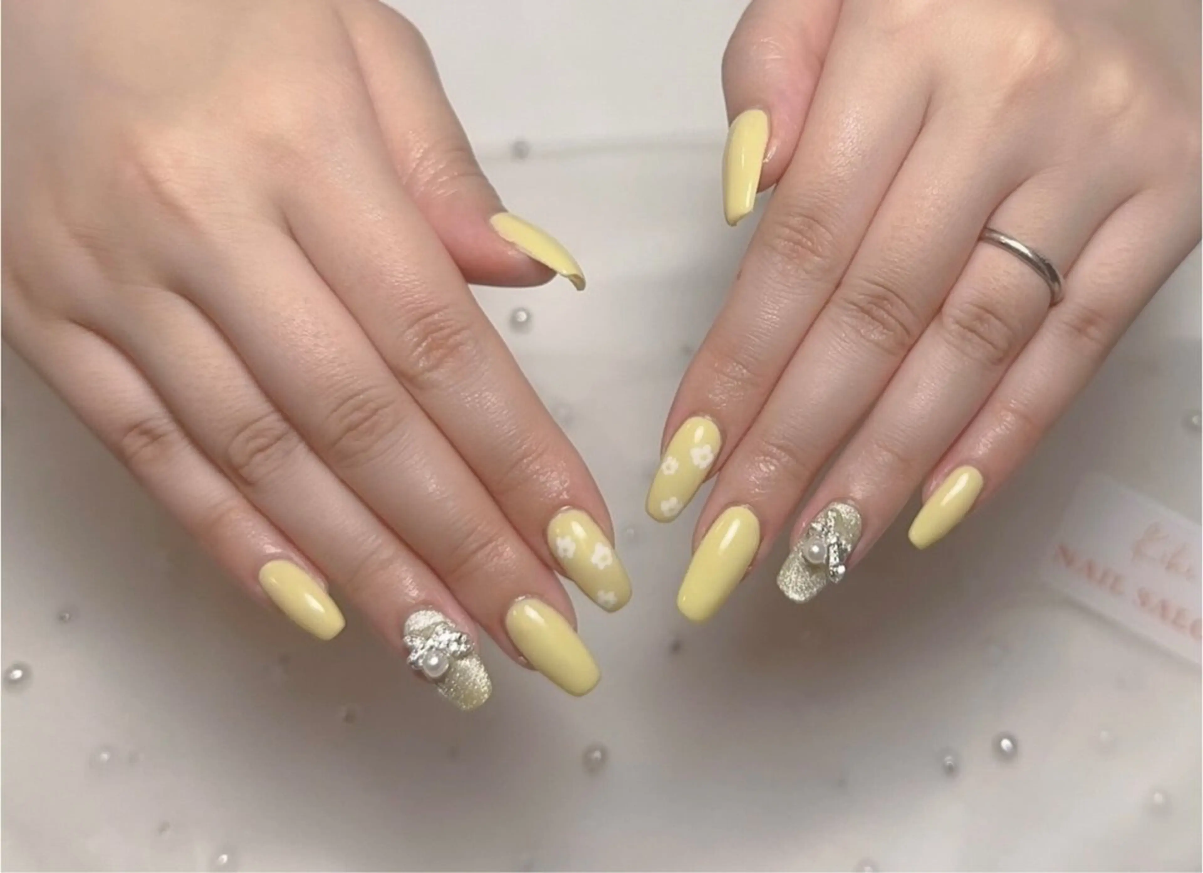 ネイル アートネイル フレンチネイル ジェルネイル グラデーション 韓国ネイル 村中 ハナのネイルデザイン