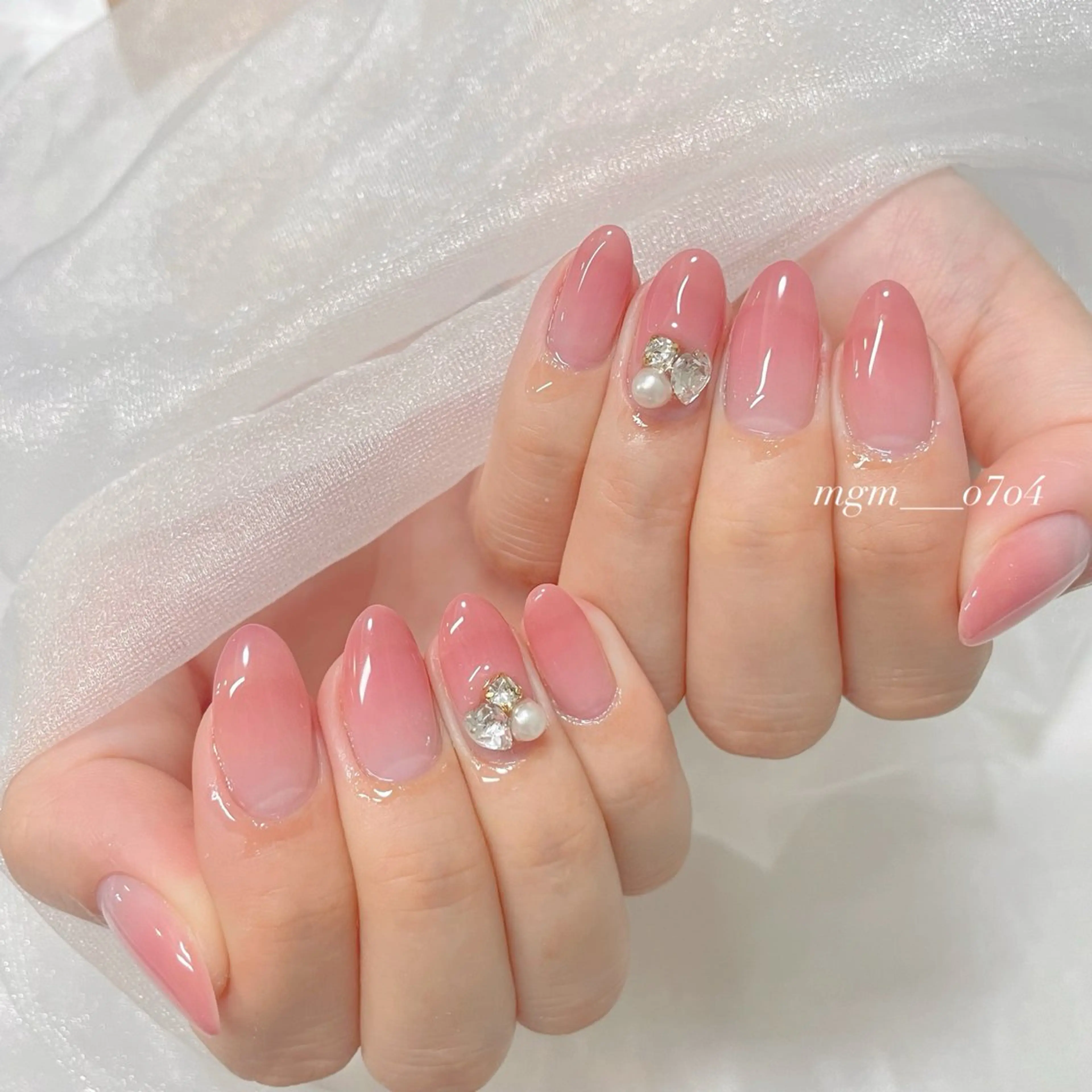 ネイル ハンドネイル ハンドケア MoON...❤︎ MeGuのネイルデザイン